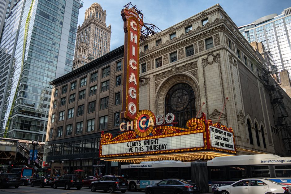 Riviera Theatre