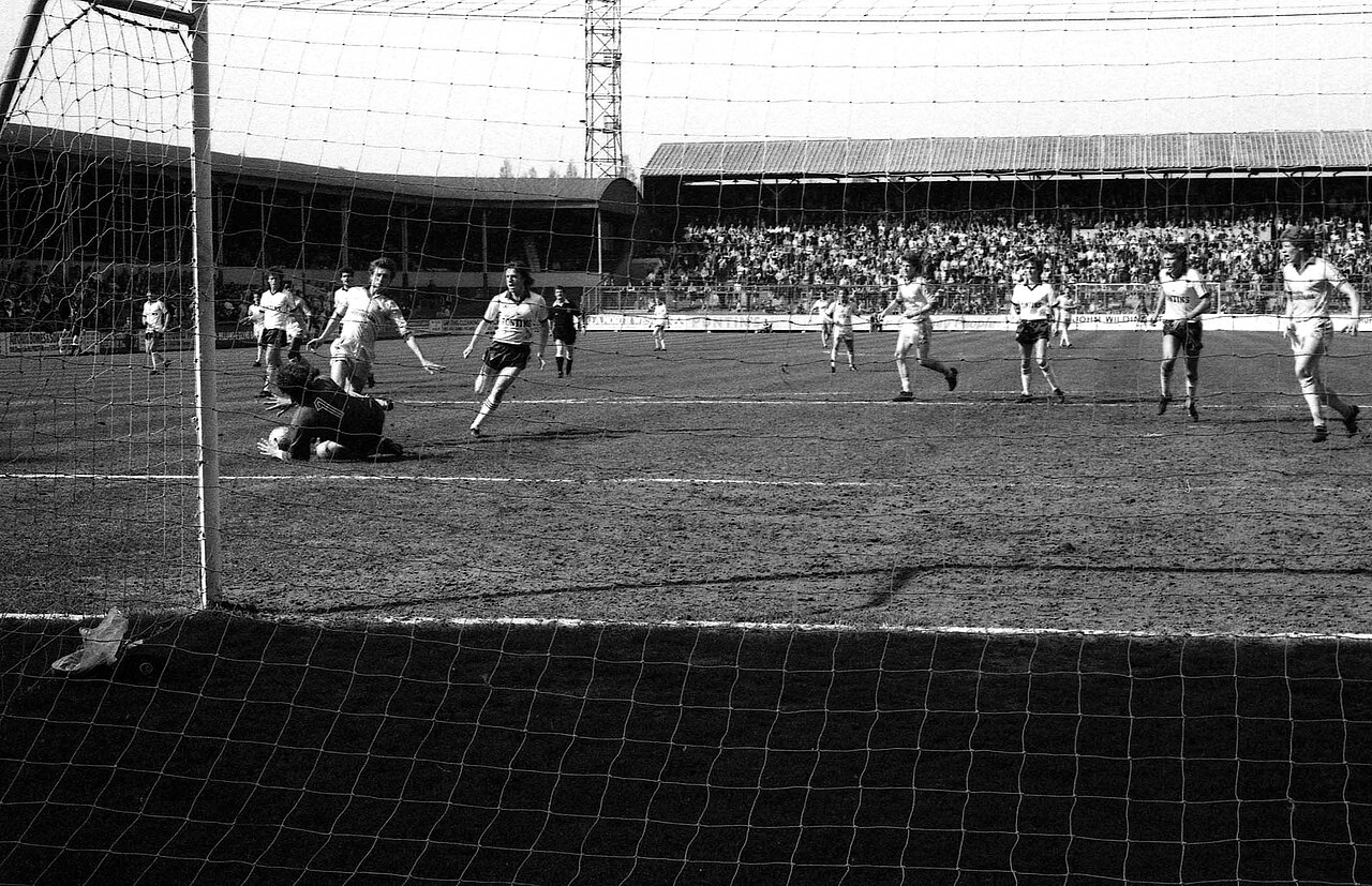 Deepdale stadium in 1982 with its original terraces
