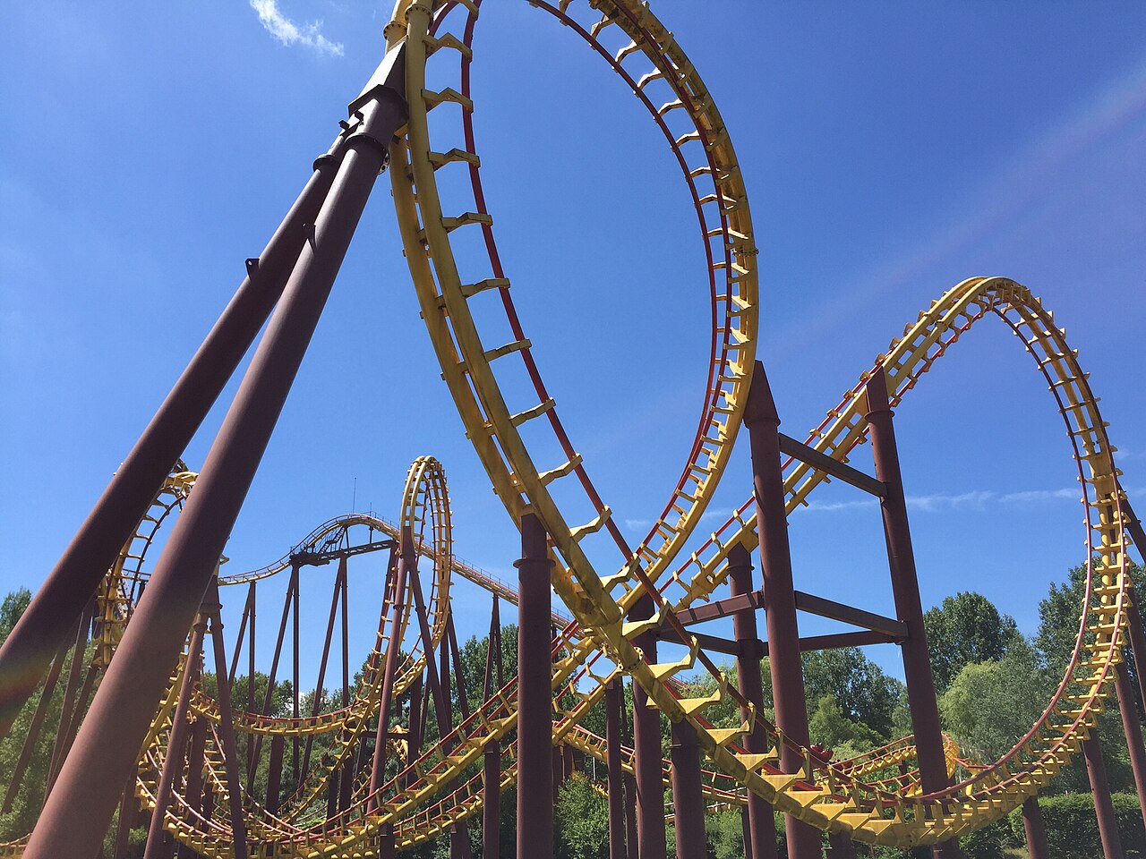 The interlocking batwing inversion of Goudurix at Parc Astérix seen from below