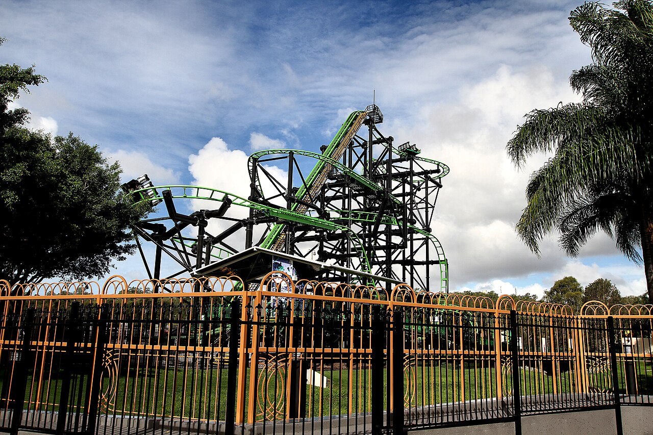 Green Lantern Coaster's full structure with trains on the track at Warner Bros. Movie World