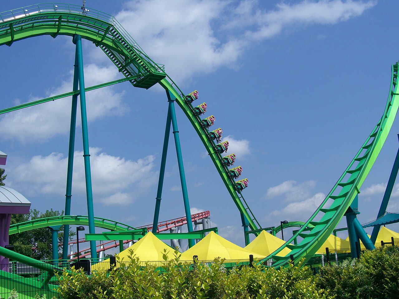 Hydra the Revenge first drop at Dorney Park