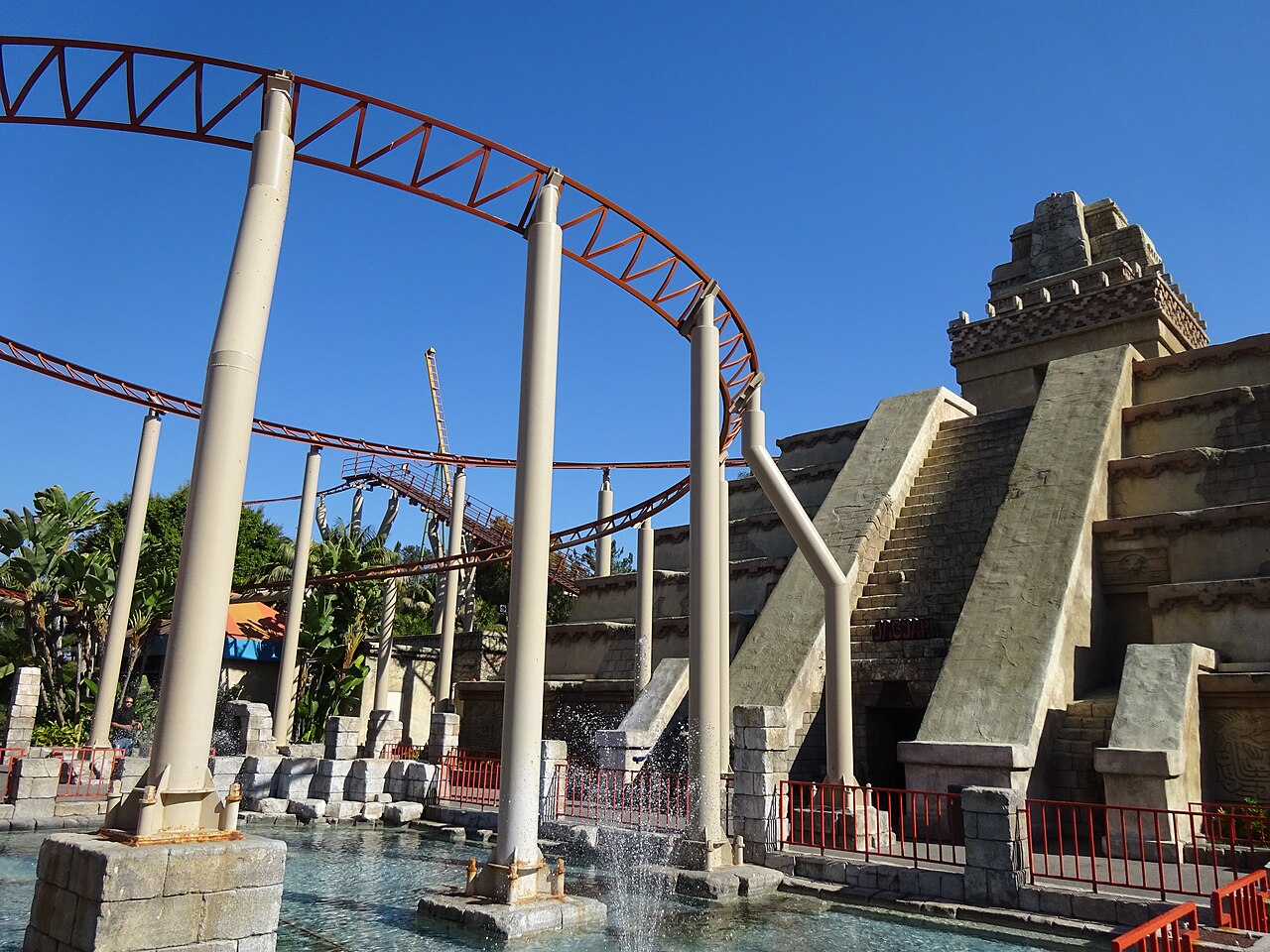 Jaguar! roller coaster track circling the Temple of the Jaguar at Knott's Berry Farm