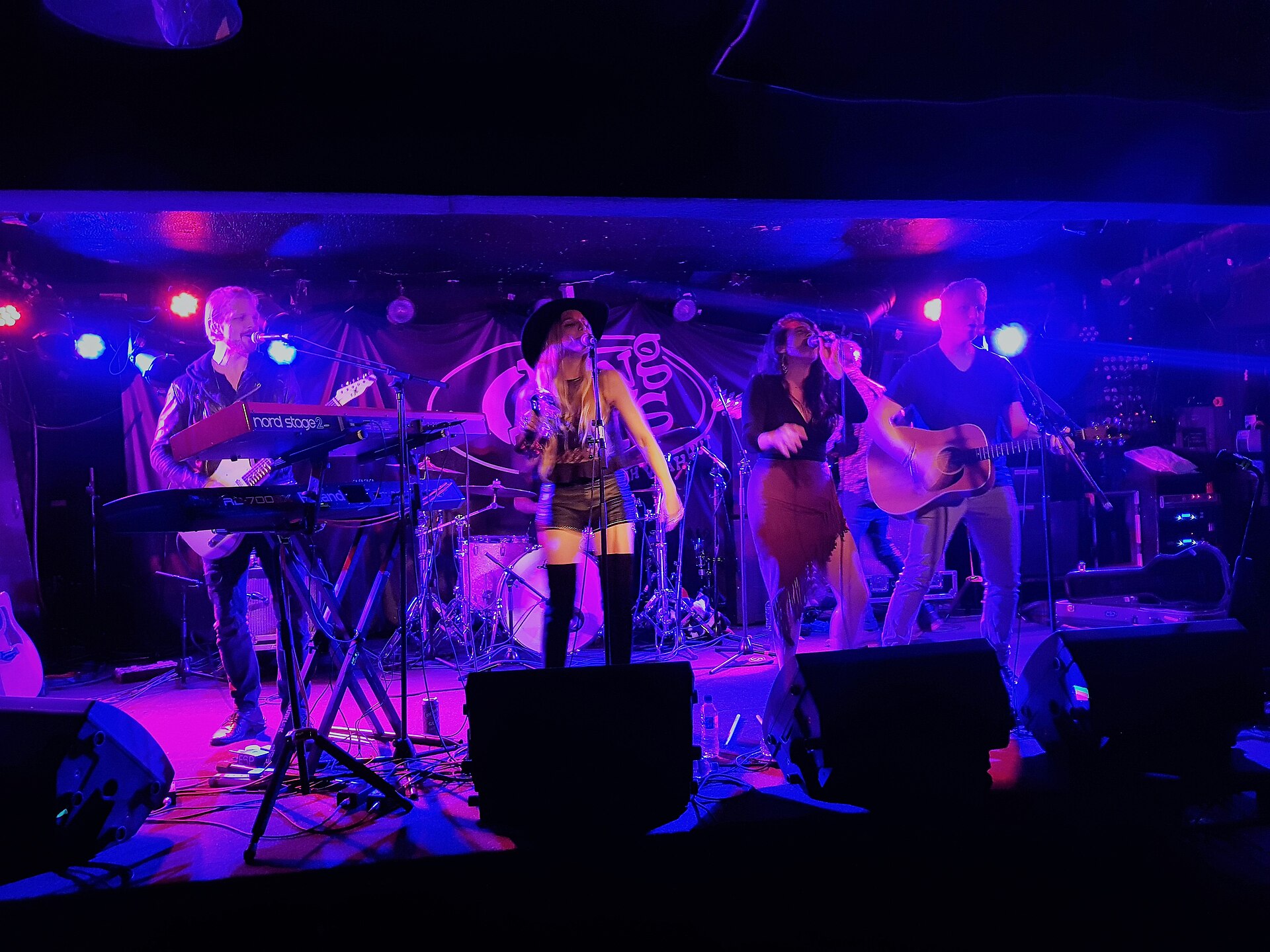 King Tut's Wah Wah Hut