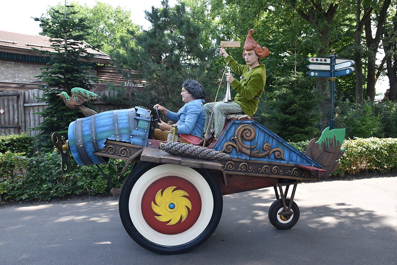 Max and Moritz character figures in their propeller cart at Efteling