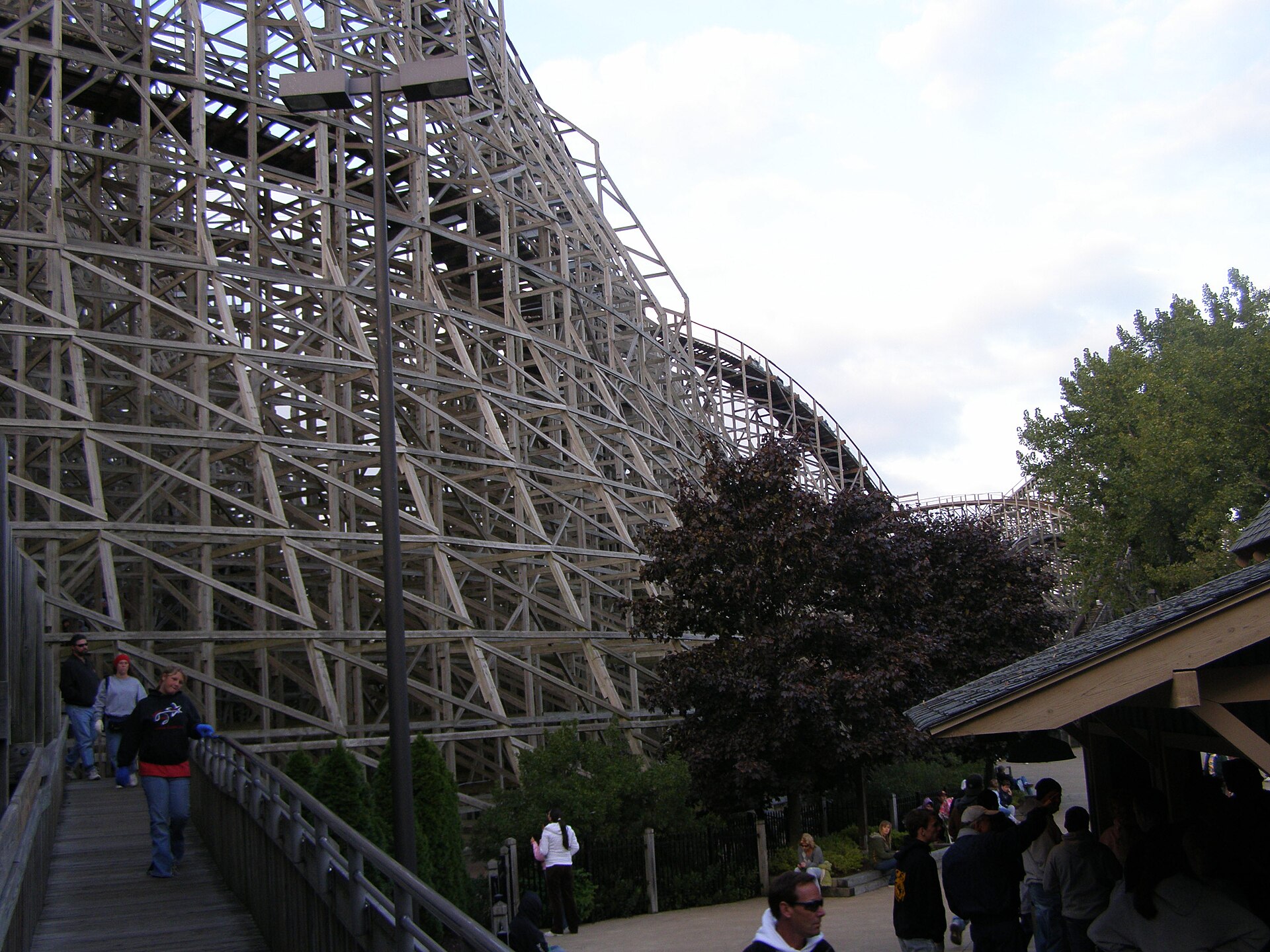 Mean Streak's timber structure towering over the Cedar Point midway