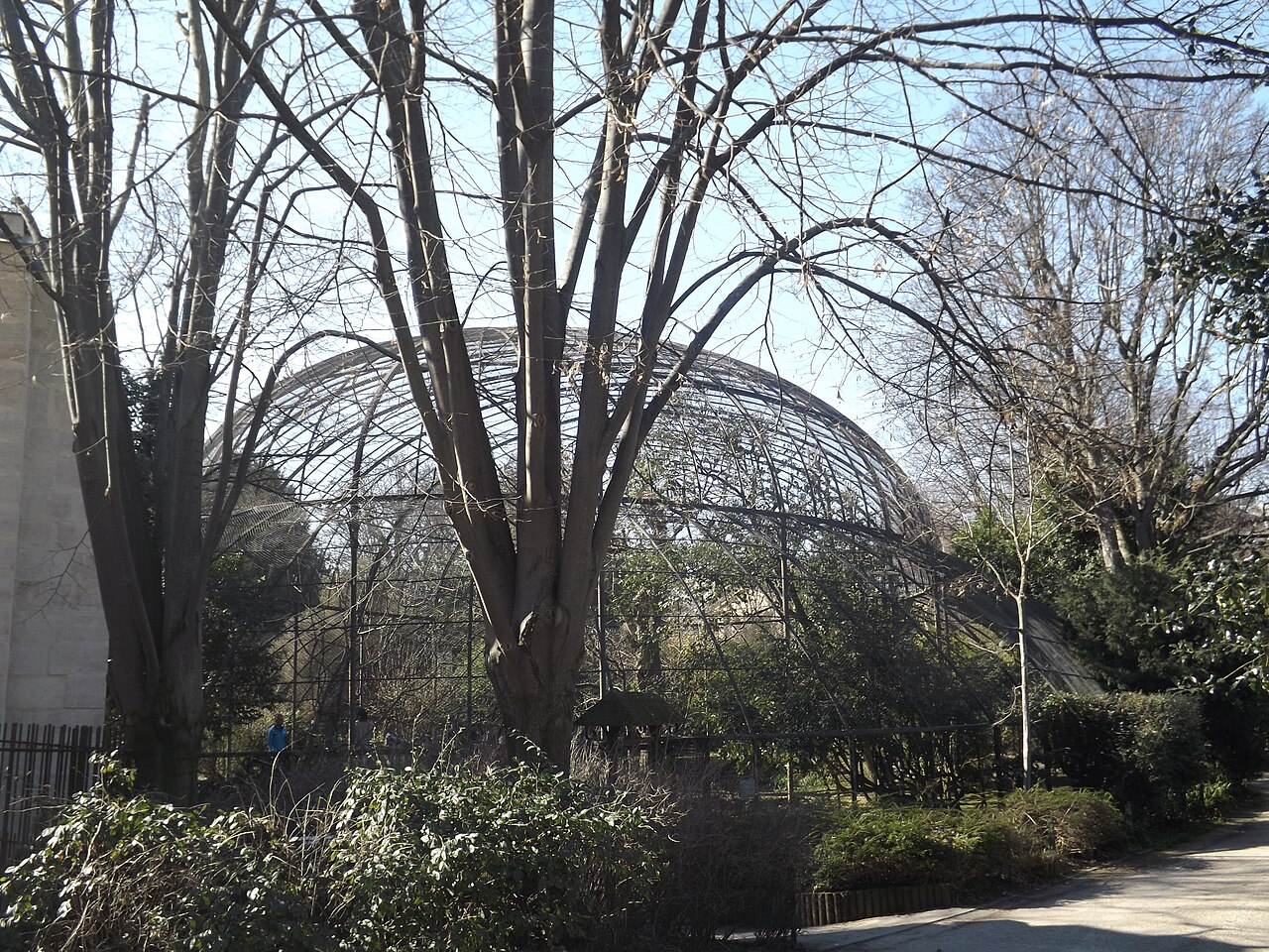Grande Volière aviary at the Ménagerie du Jardin des Plantes