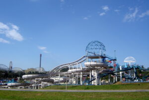 Wet'n Wild São Paulo water park in Itupeva, Brazil, with Hopi Hari behind