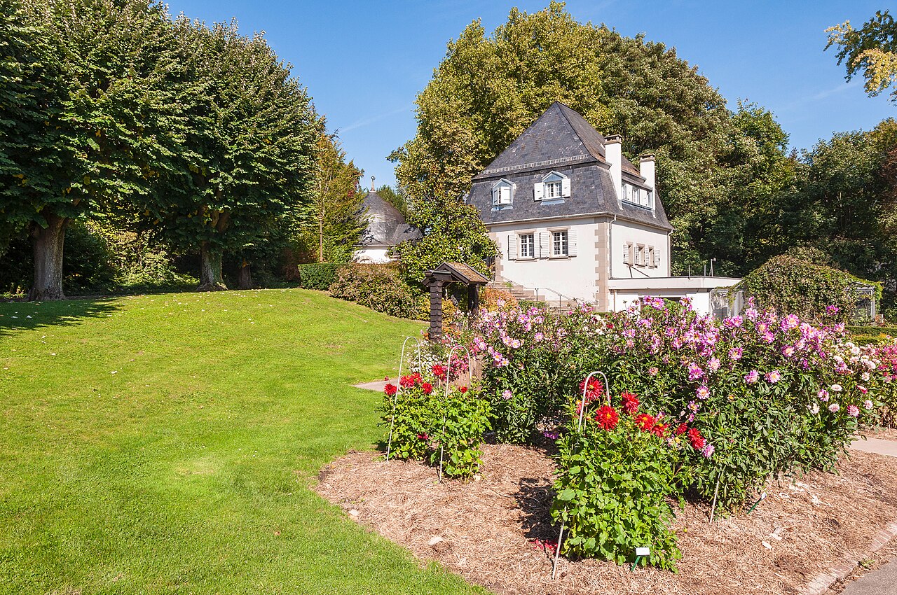 Themed garden at Mulhouse Zoological and Botanical Park