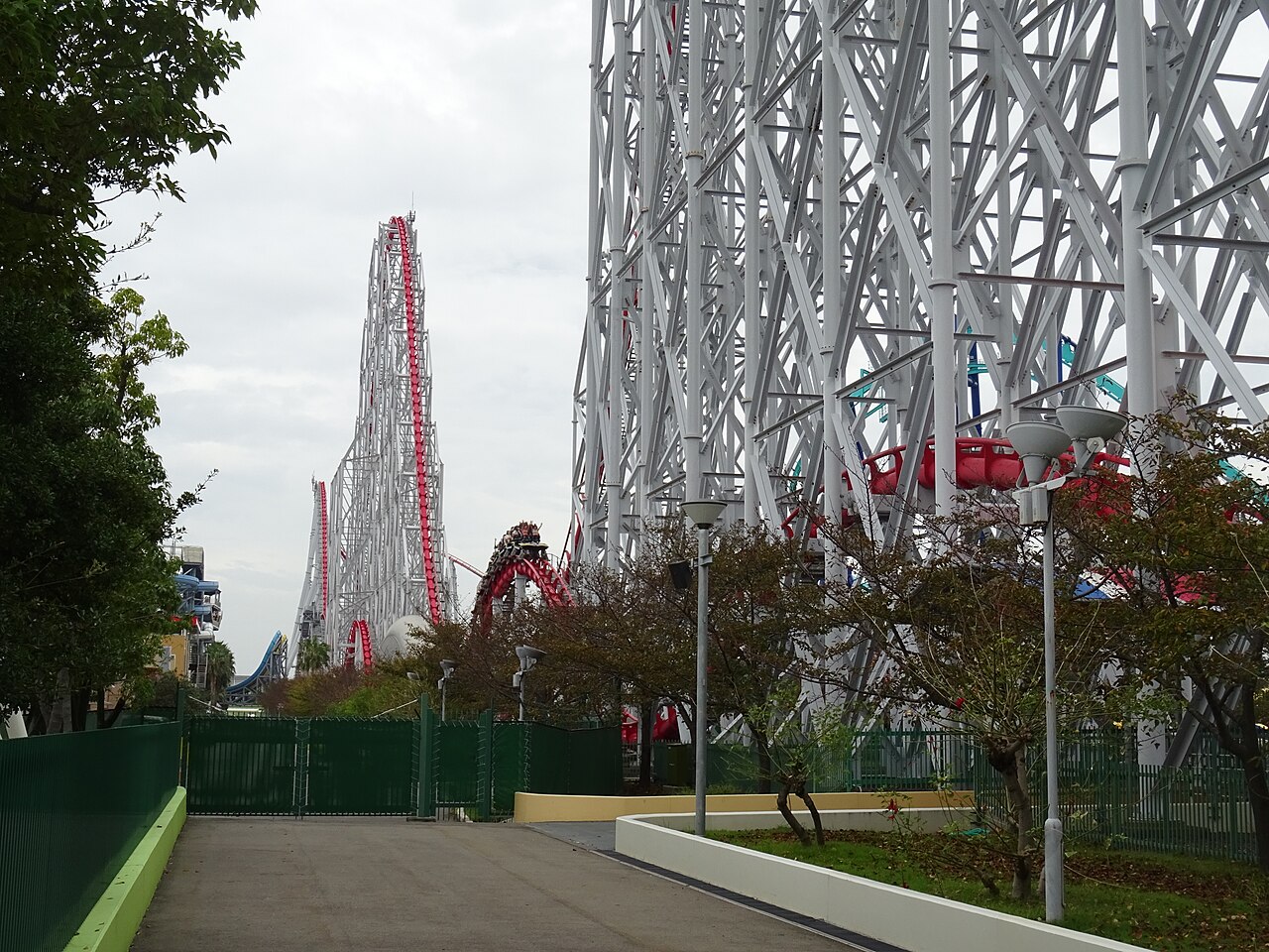Steel Dragon 2000 towering over the Nagashima Spa Land midway