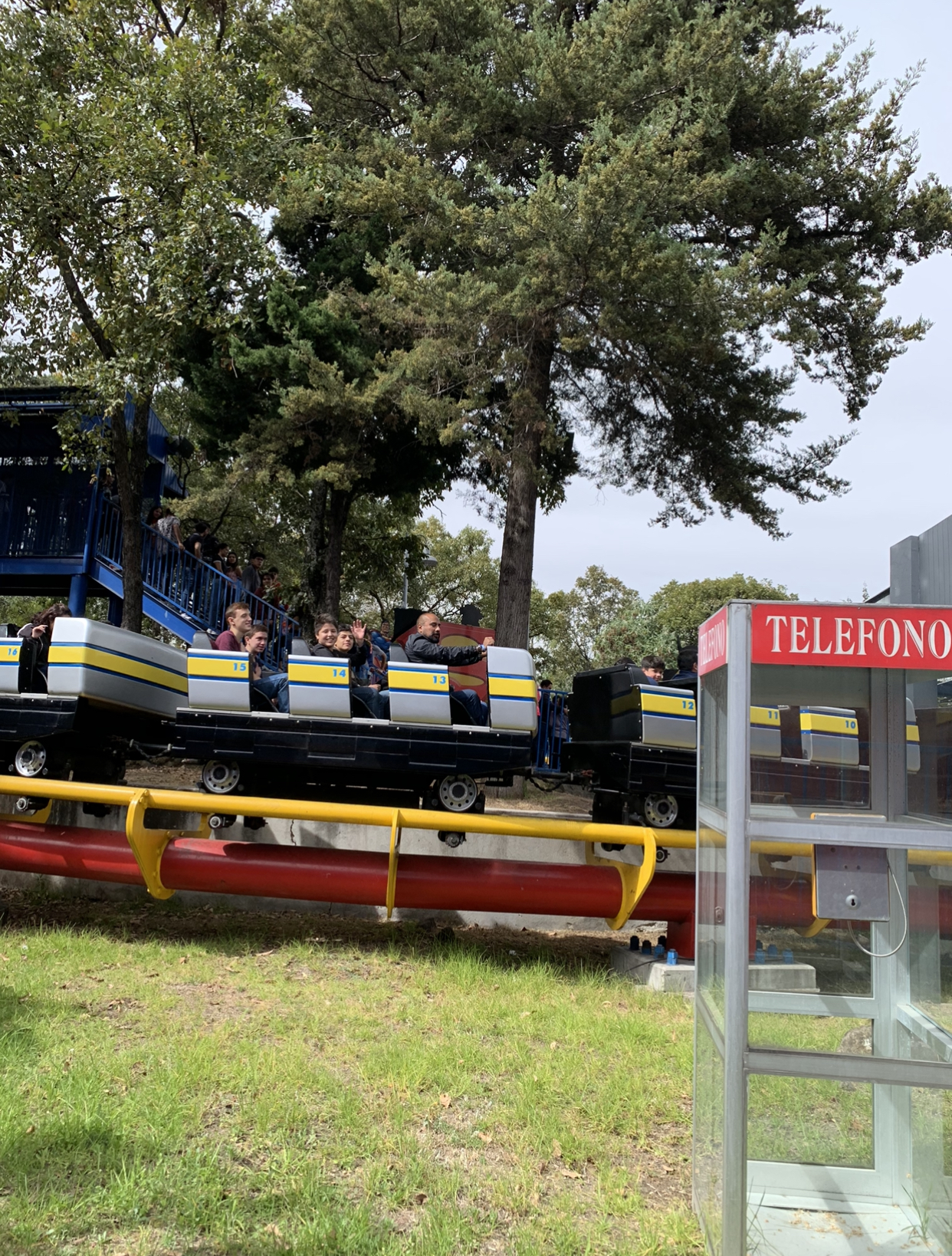 Riders on the Superman El Ultimo Escape train at Six Flags Mexico