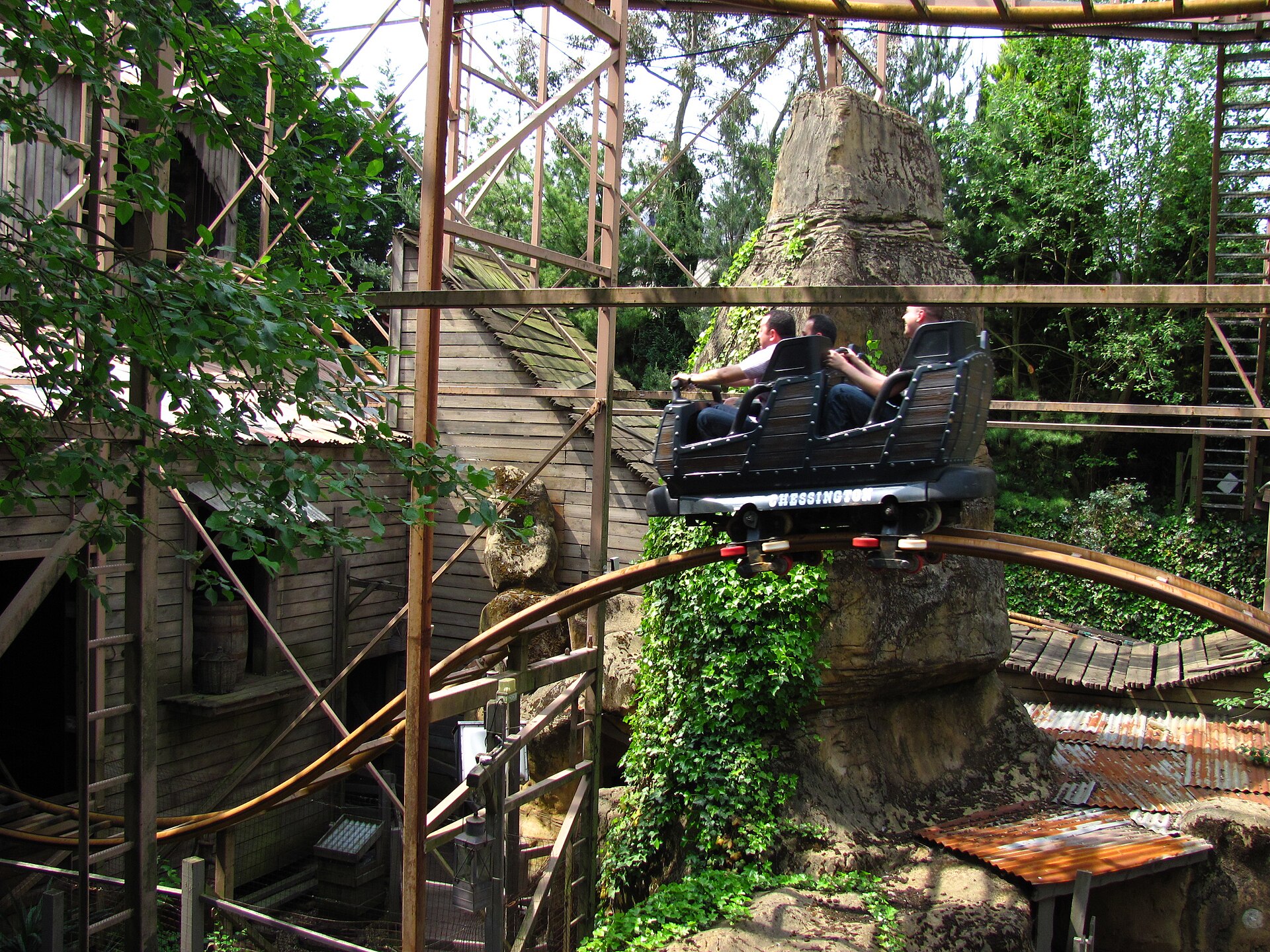 Theme Park News