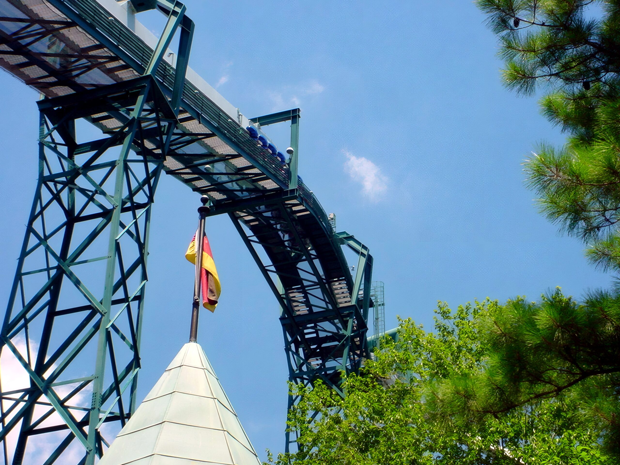 An Alpengeist train at the top of the 195-foot lift hill, July 2001
