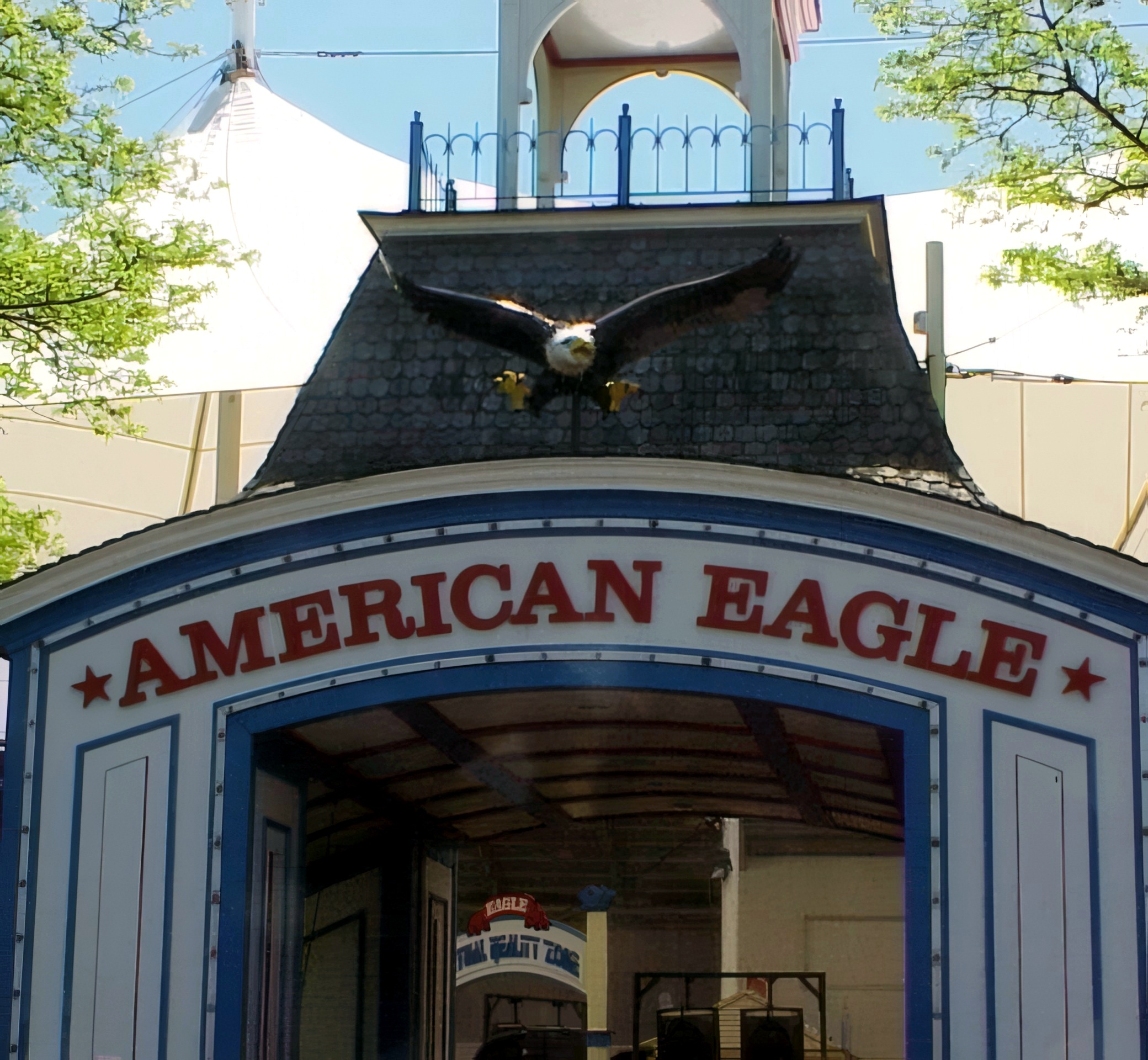 The American Eagle entrance with the eagle statue on the roof at Six Flags Great America, May 2001