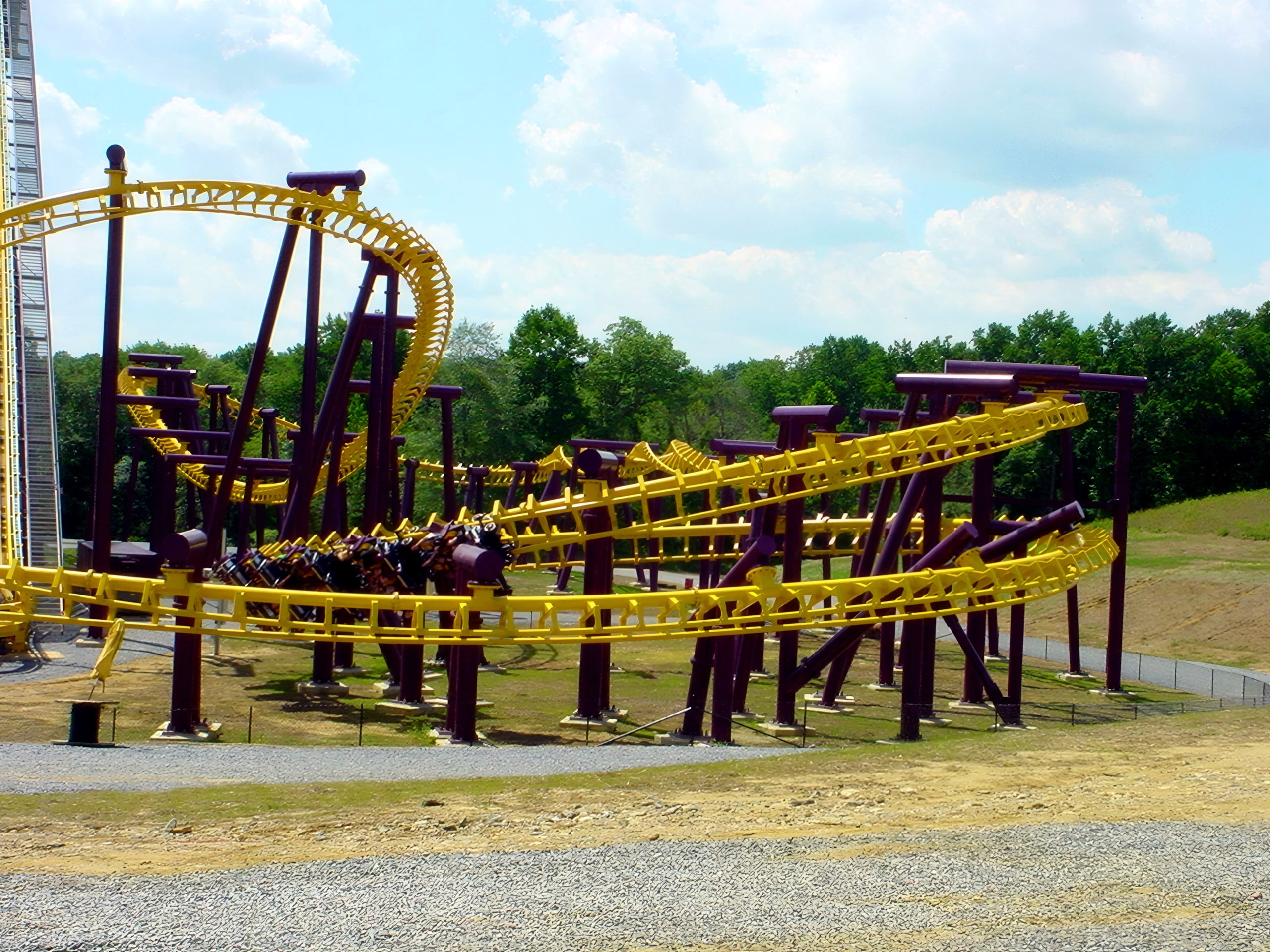 Batwing's low track and purple supports at Six Flags America, July 2001