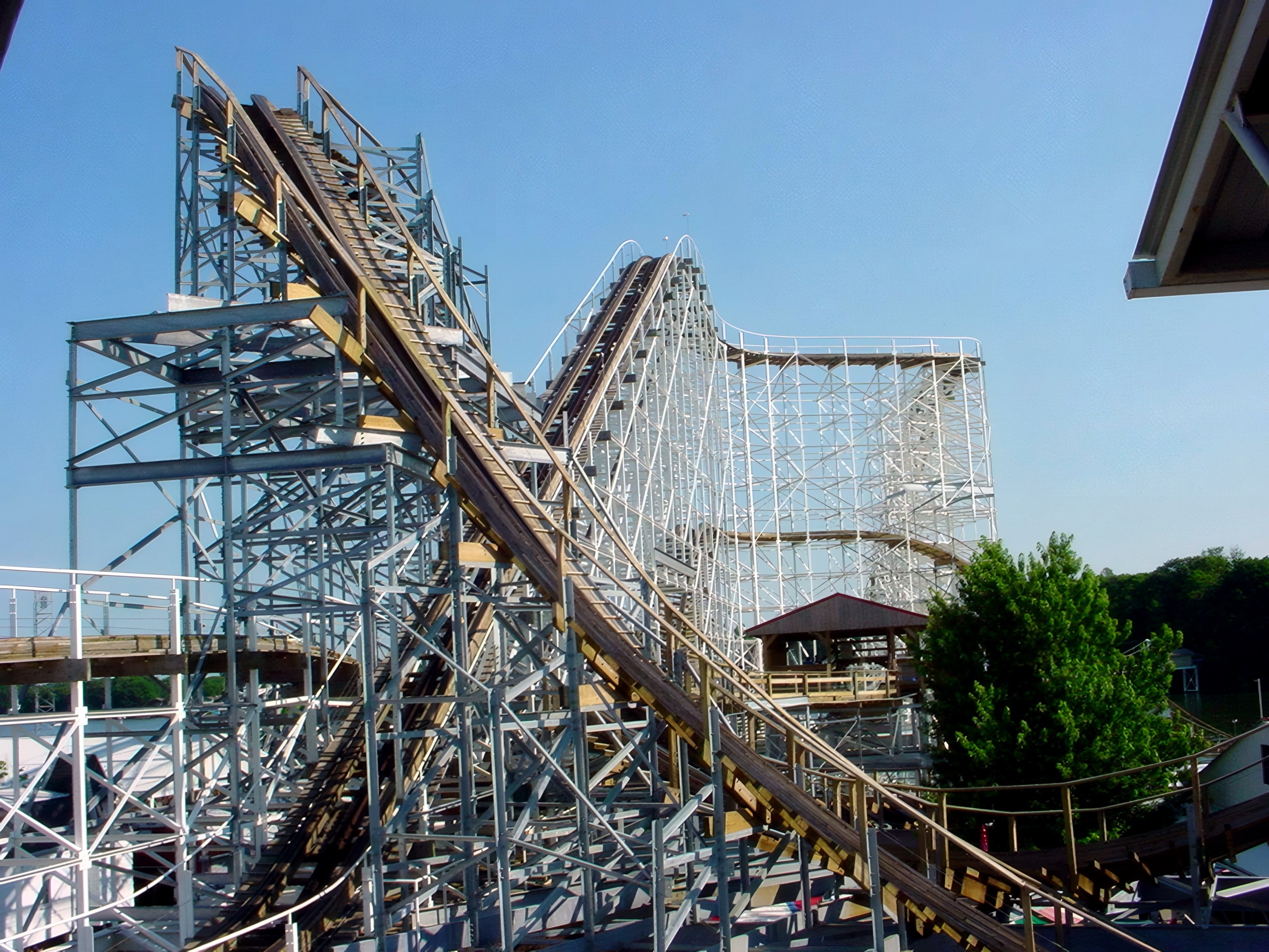 Cornball Express's lift hill with the track crossing beneath it, June 2002