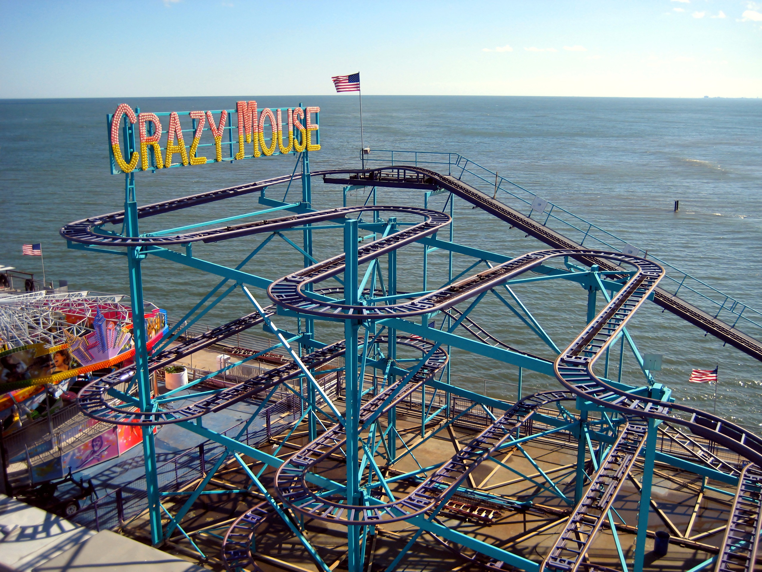 The wild mouse switchbacks up close with the Atlantic behind, Crazy Mouse, July 2007