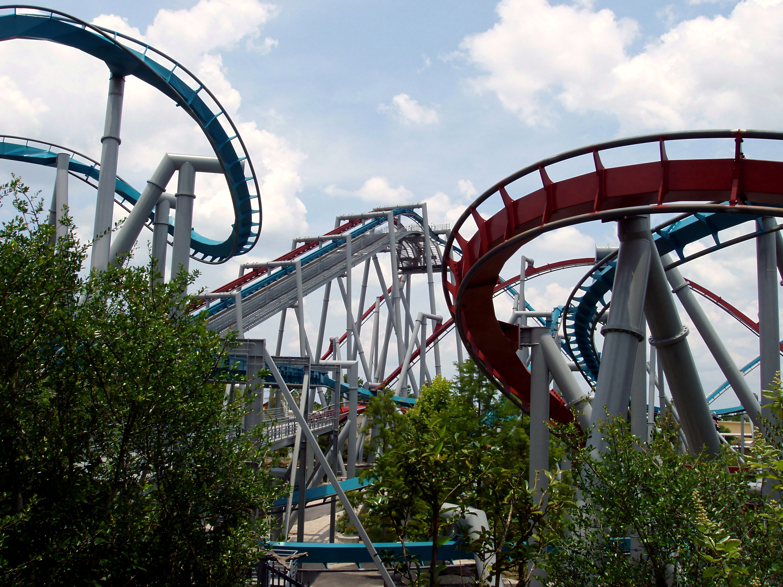 Interlocking Fire and Ice track, Dueling Dragons, July 2006