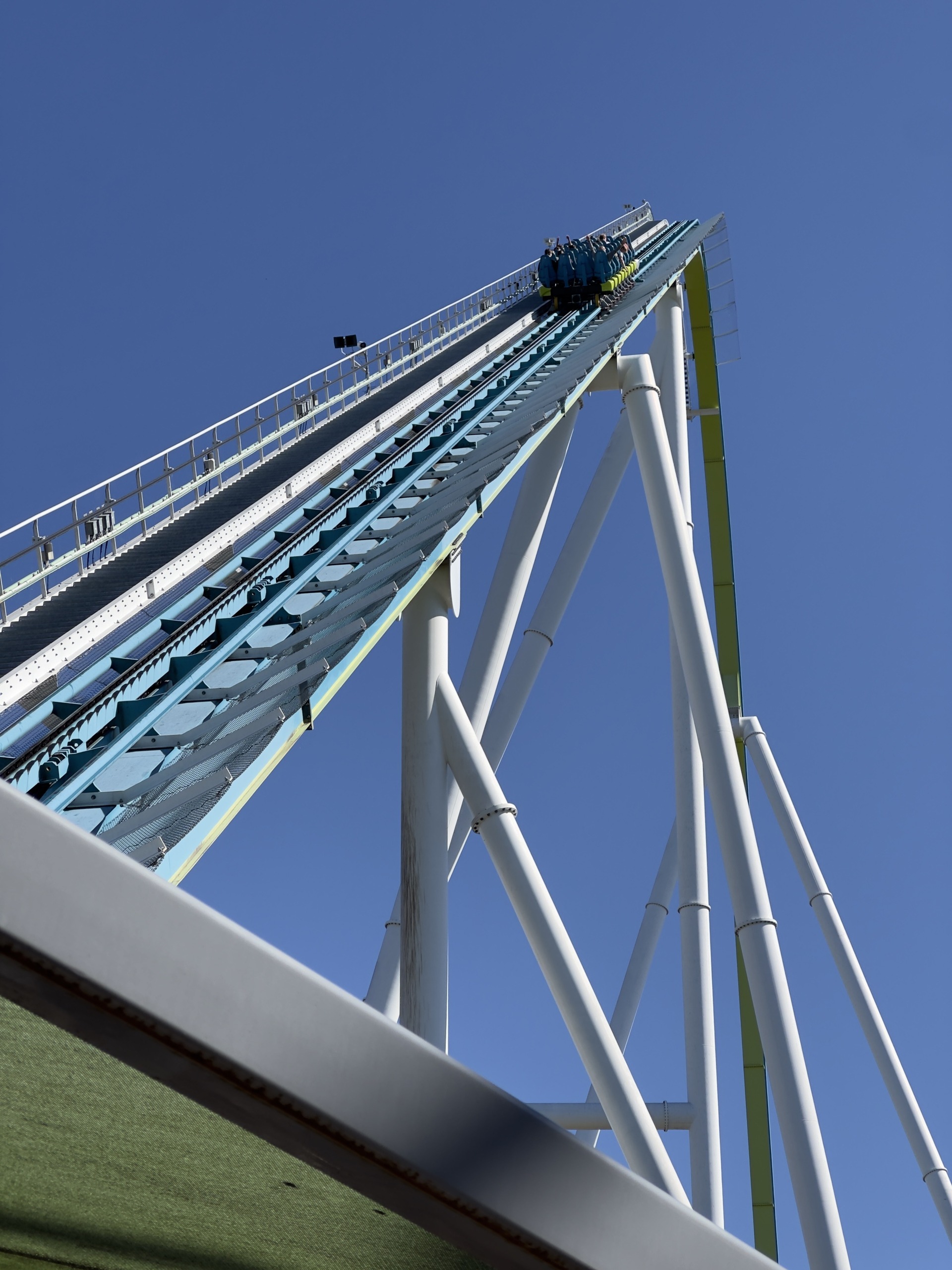 A Fury 325 train at the crest of the lift hill, Carowinds, October 2024