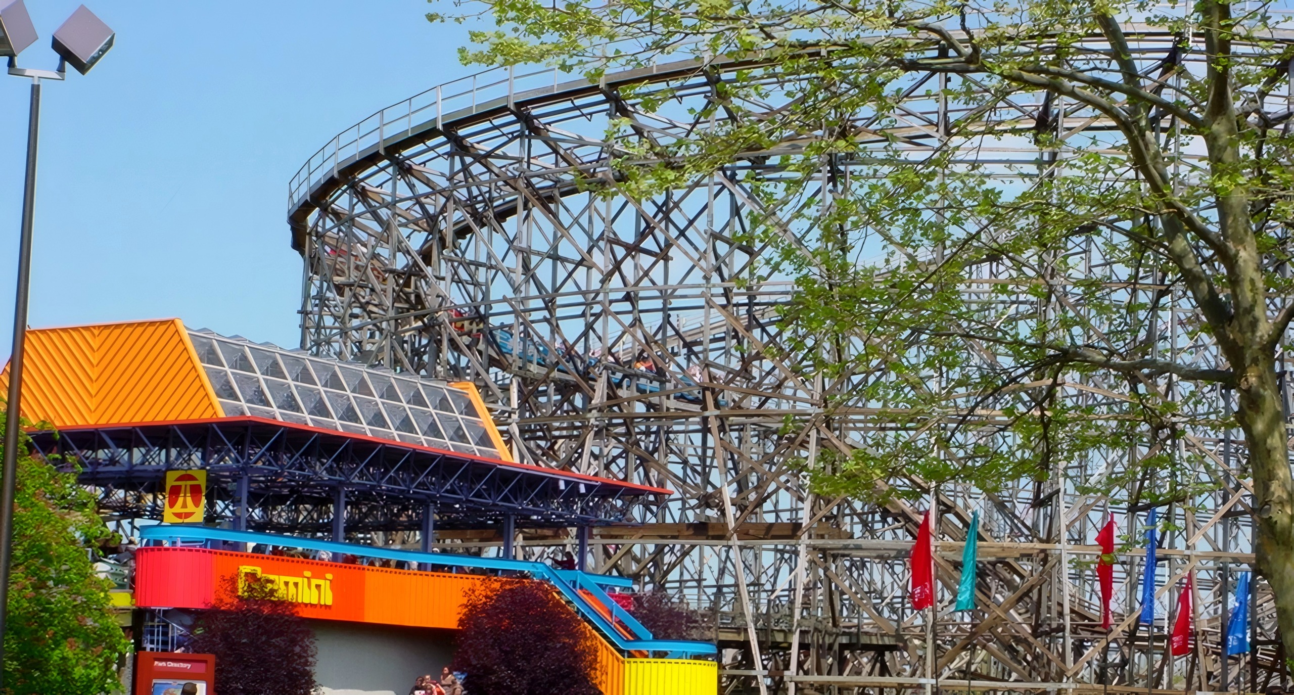 The Gemini station with the coaster's wooden structure rising behind it at Cedar Point, May 2002