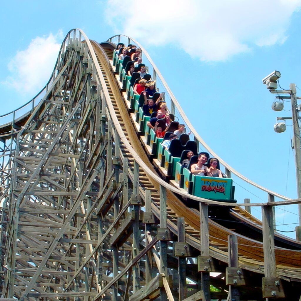 Hurler at Kings Dominion: a train full of riders heading down the first drop