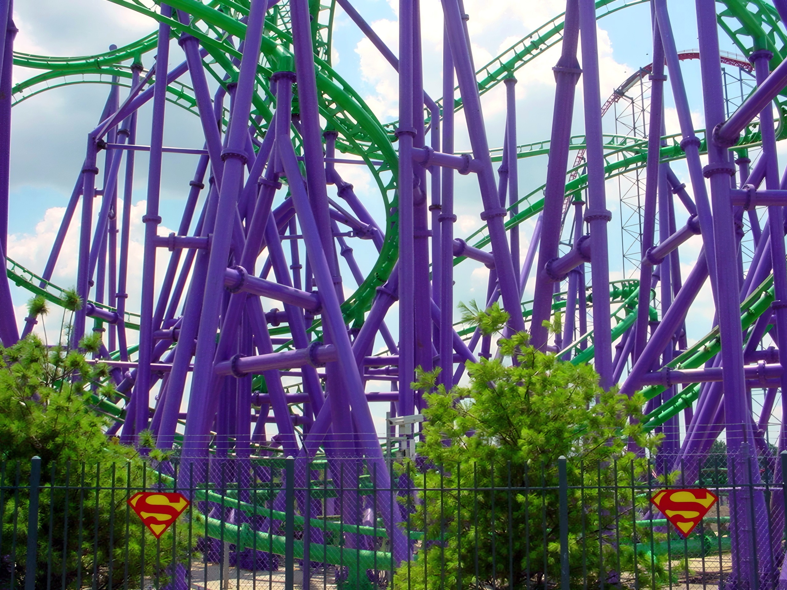 Looking up into the Joker's Jinx track and supports at Six Flags America, July 2001
