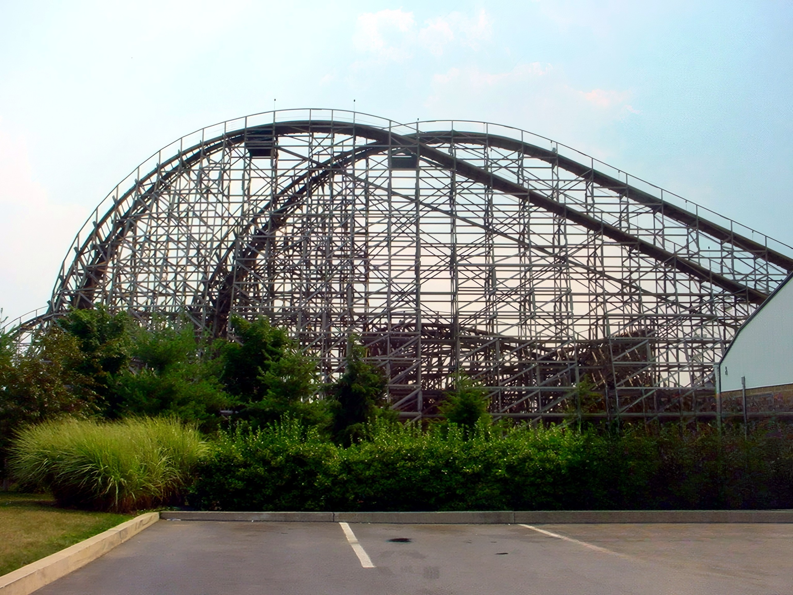 Lightning Racer's twin arches from outside the park, July 2001