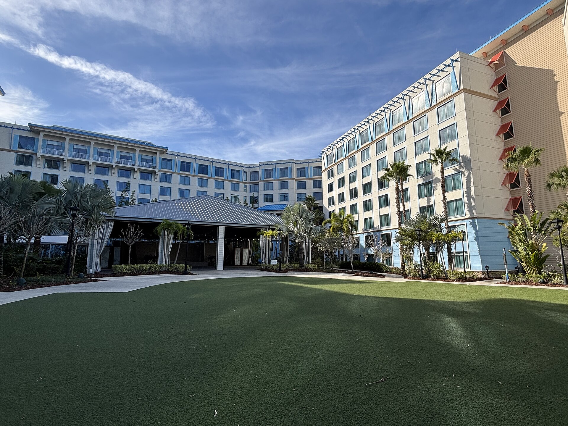 Loews Sapphire Falls Resort