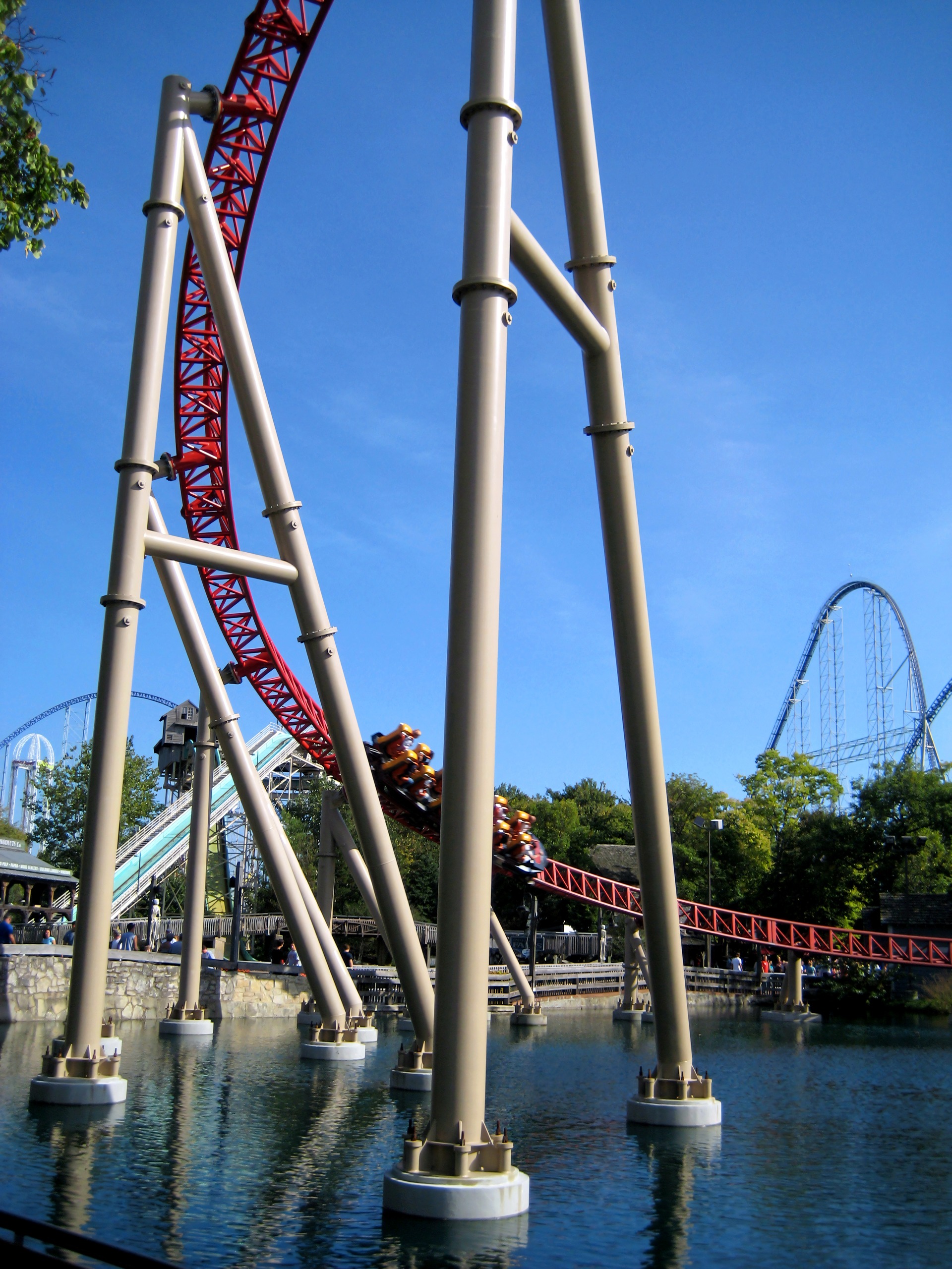 A Maverick train diving over the water at Cedar Point, September 2007