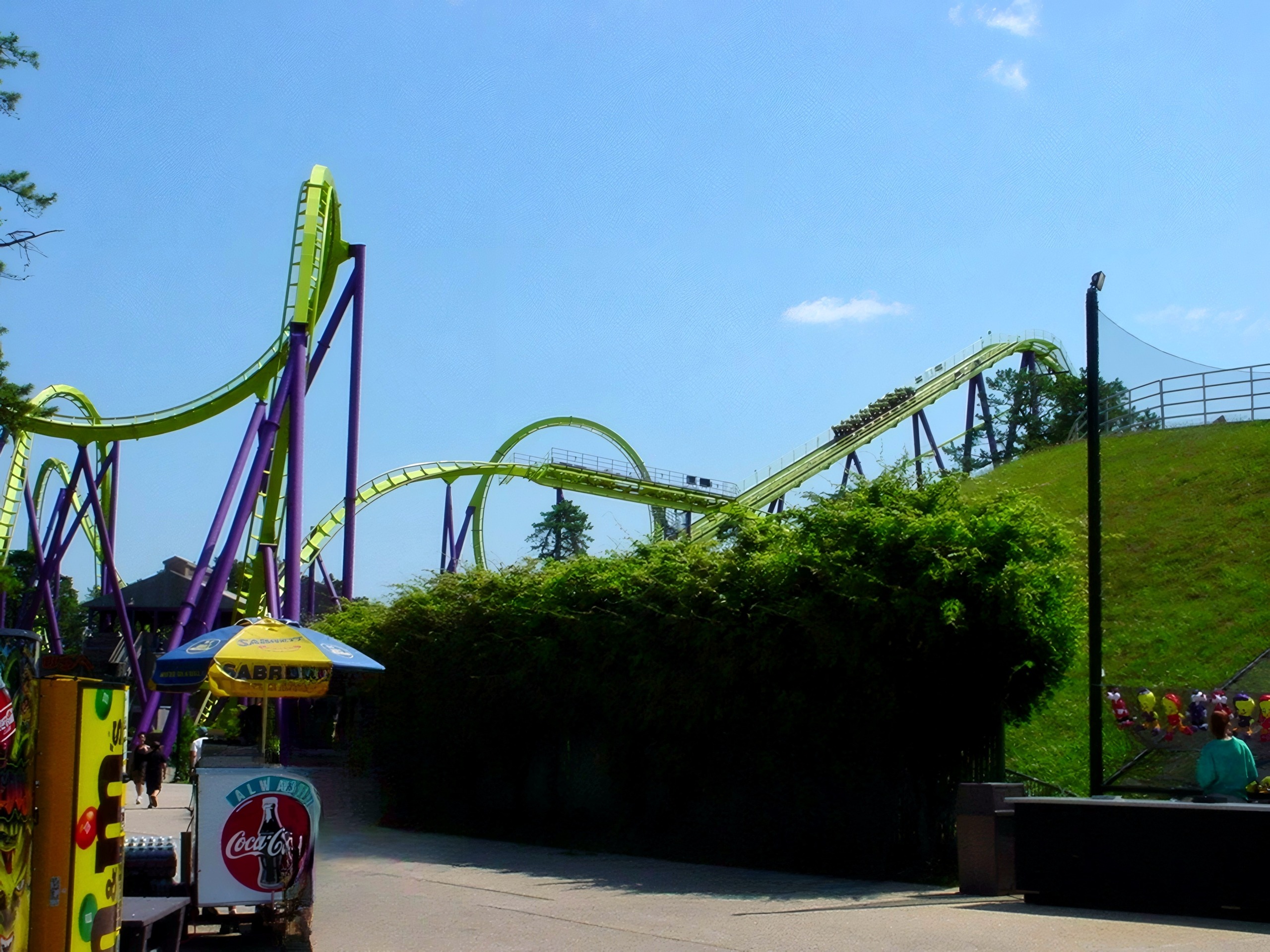 The Medusa layout above the hedge and lawn at Six Flags Great Adventure, July 2001