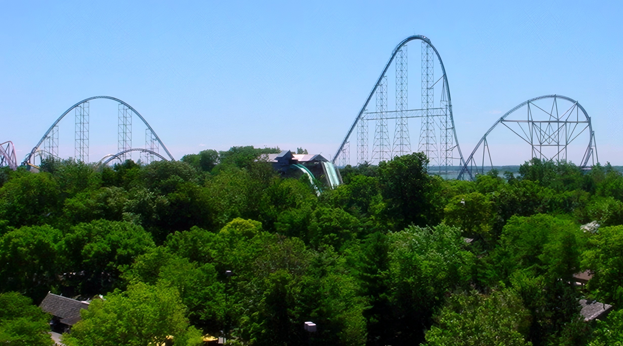 Millennium Force's lift hill above the treetops, seen from above, July 2003