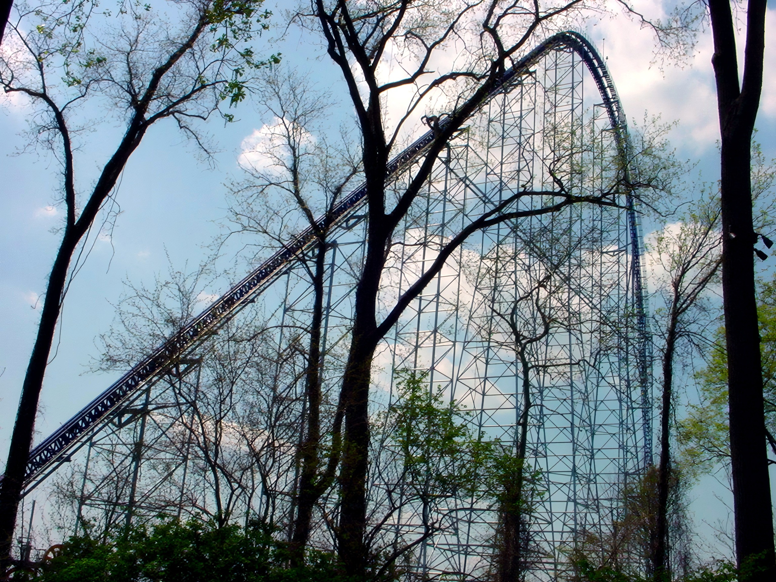 Coaster's steep first drop plunging toward the lake, Millennium Force, May 2002