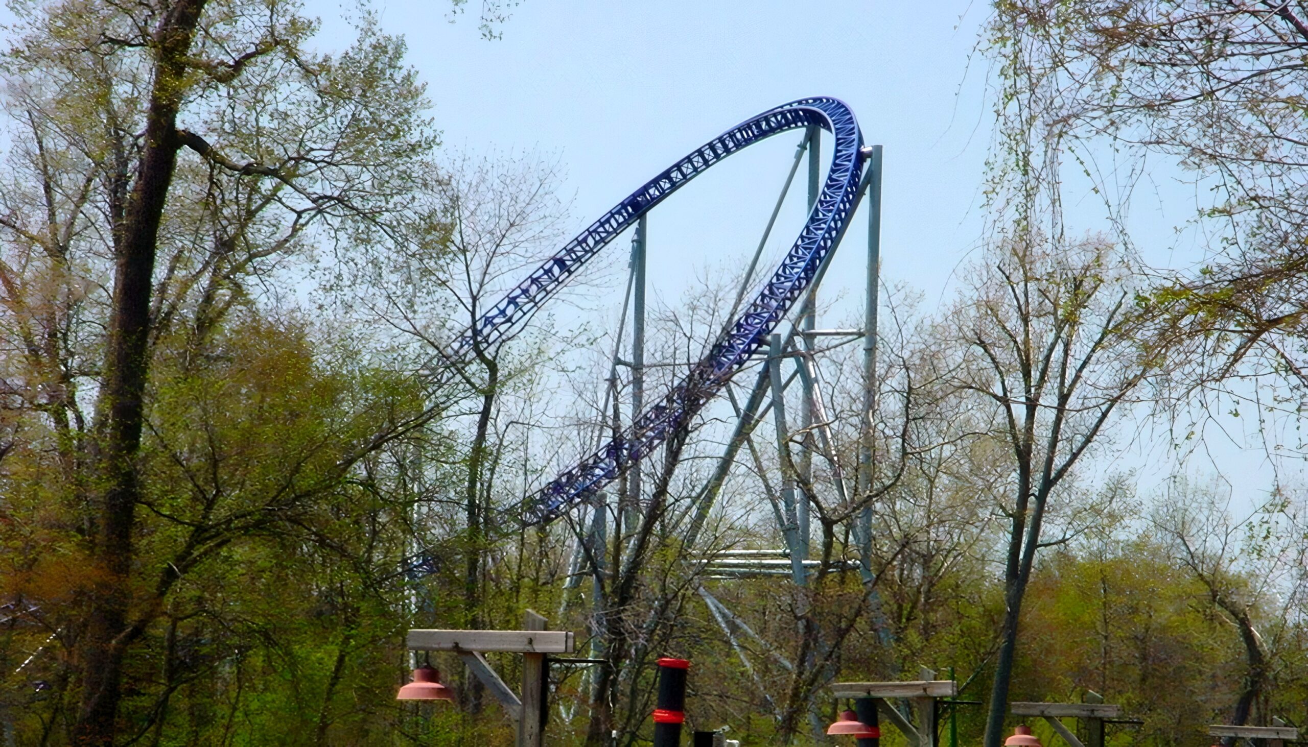 Millennium Force's overbanked turn rising above the trees, May 2002