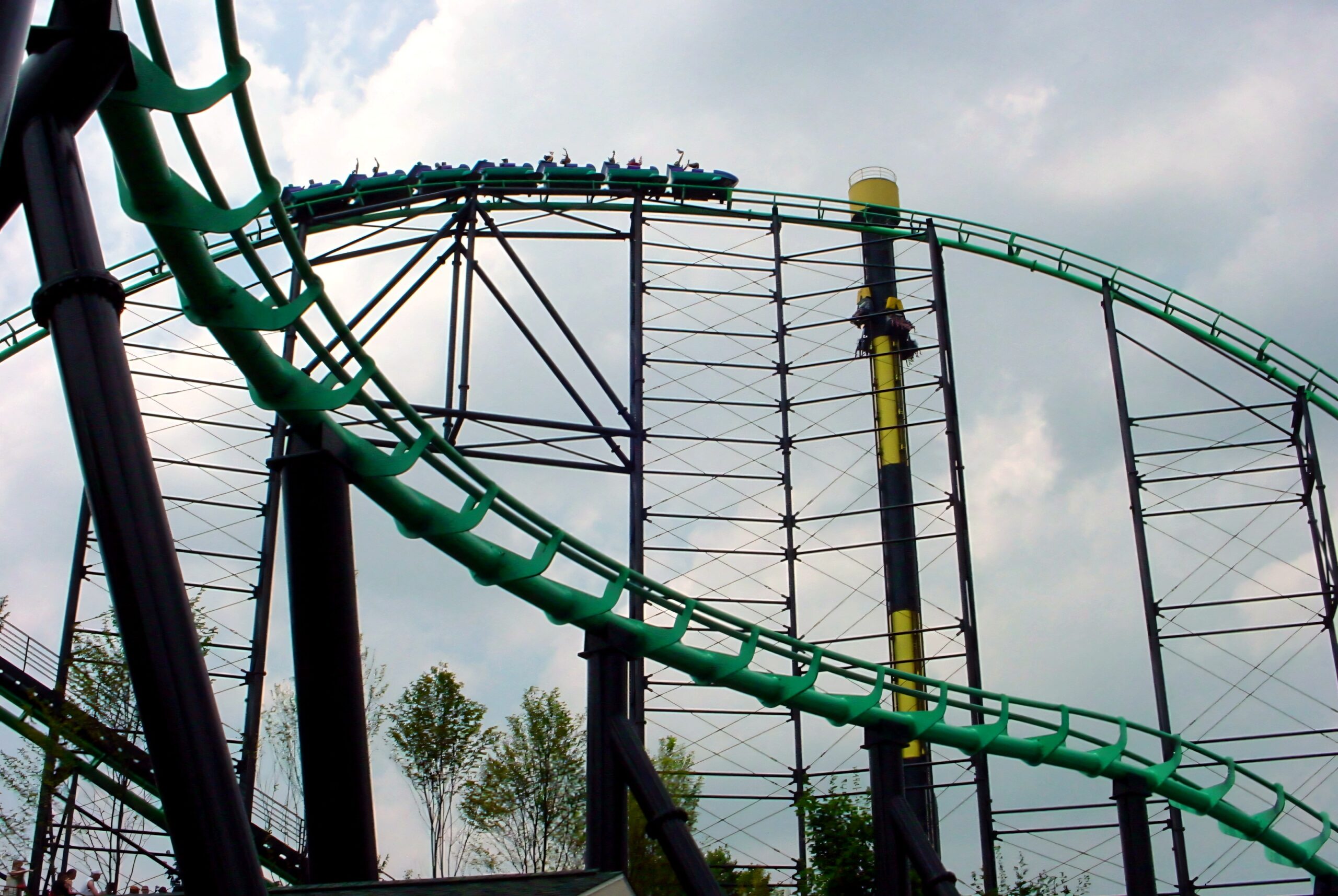 The curve into Phantom's Revenge's lift hill, July 2003
