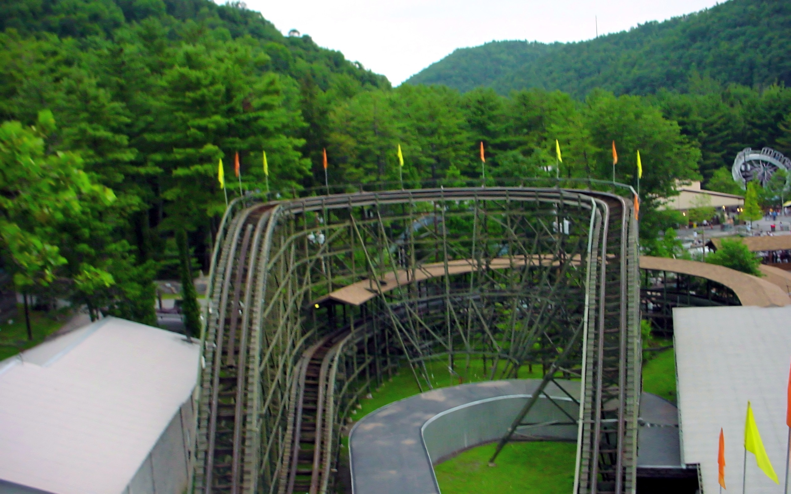 The Phoenix turnaround and flags seen from the top of the lift, July 2003
