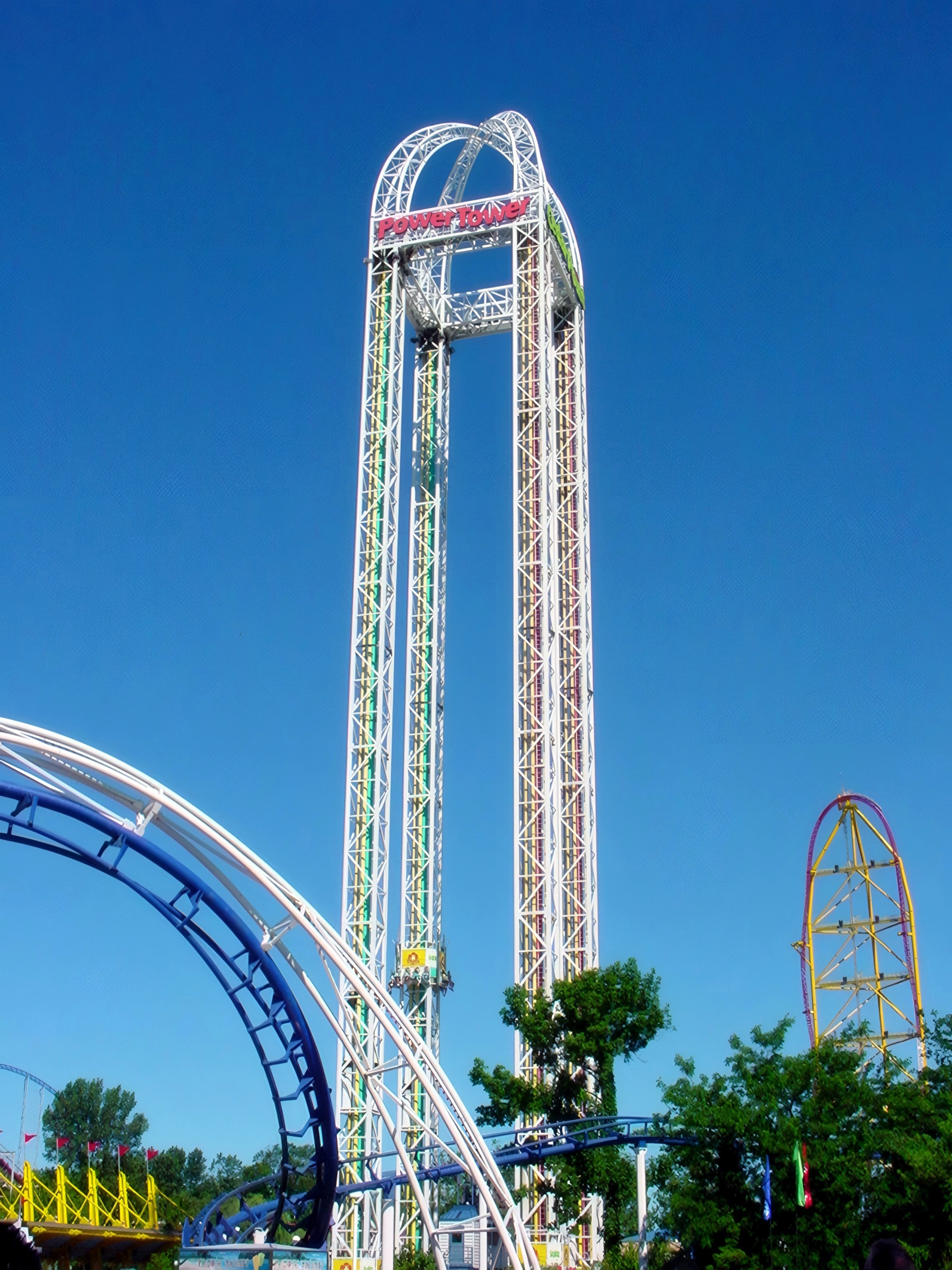Power Tower with Corkscrew loop and another ride tower nearby, Power Tower, July 2003