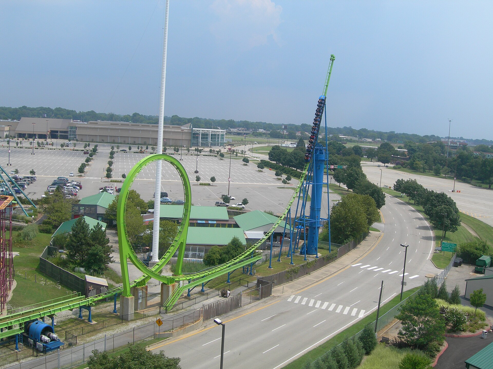 Pumpkins at Kentucky Kingdom 2026 with Jack O' Lantern Spectacular