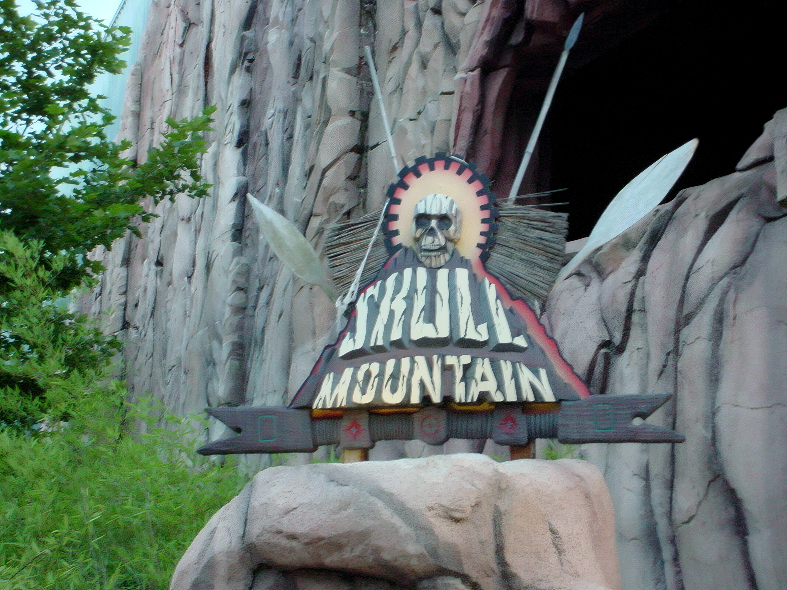 Skull Mountain ride sign with skull rock carving, Skull Mountain, July 2001