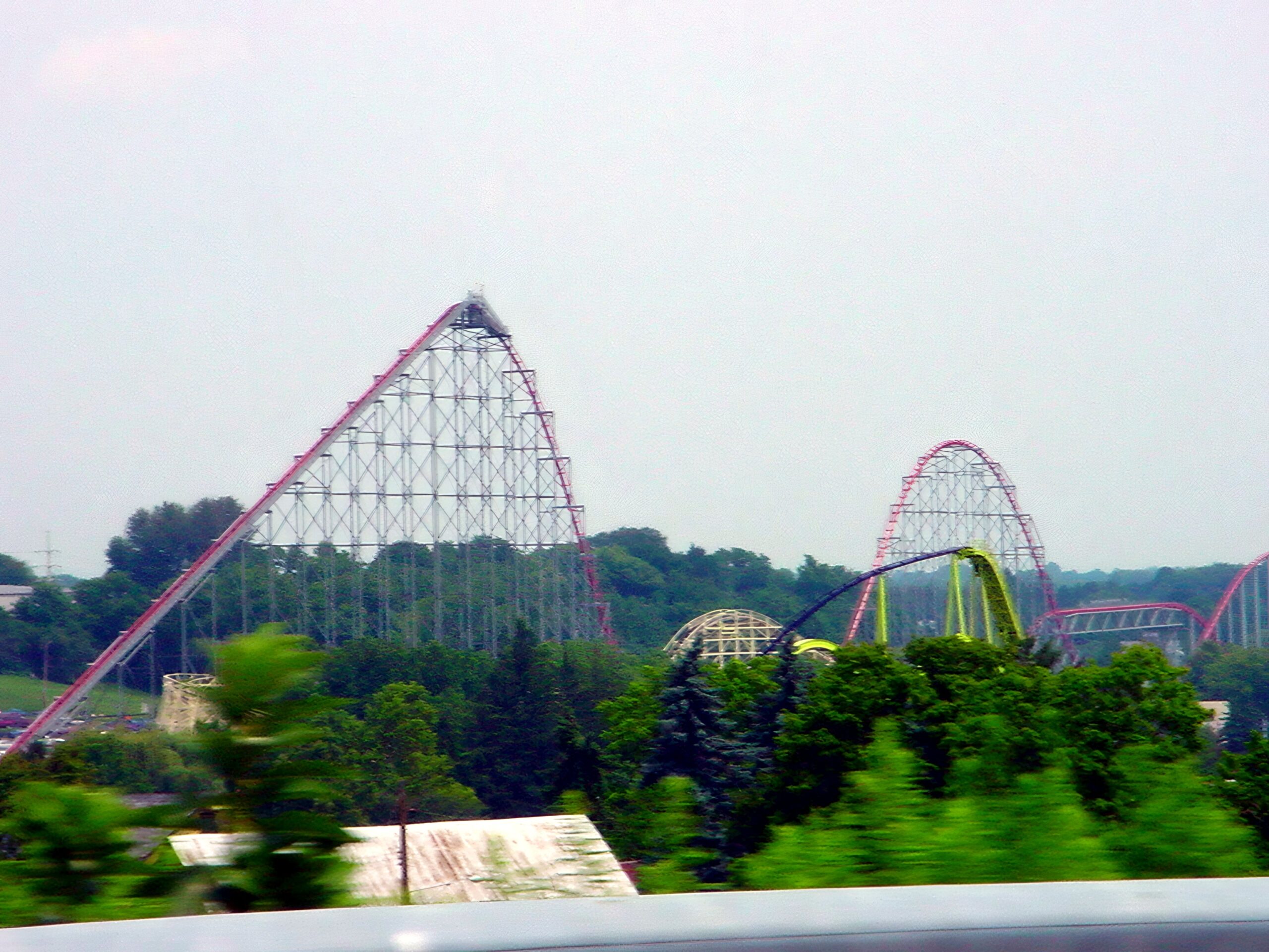 Steel Force's lift hill with Hercules and Laser behind it, seen from the road, July 2001
