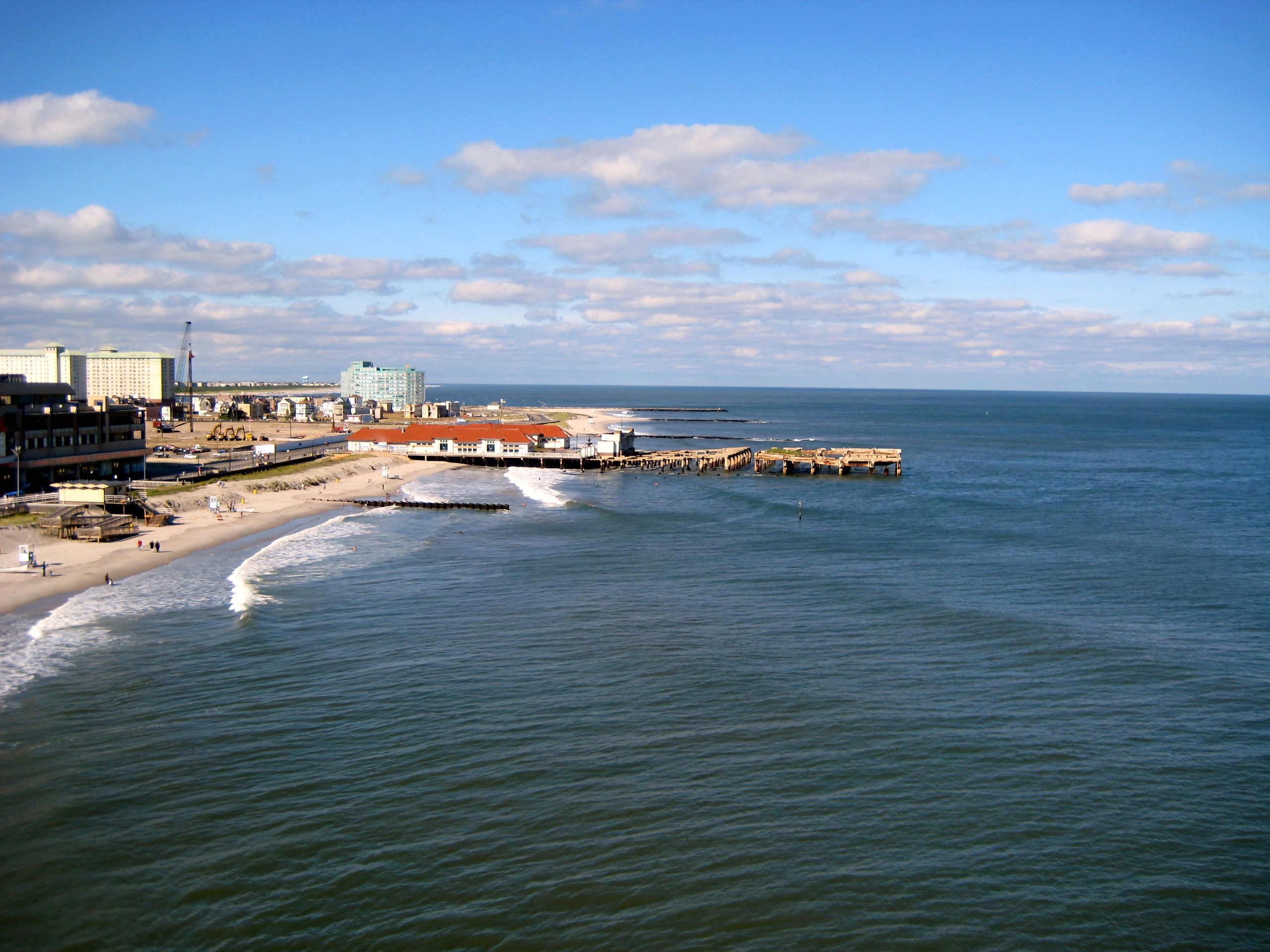 Steel Pier and the Atlantic City shoreline from the air, Steel Pier, July 2007