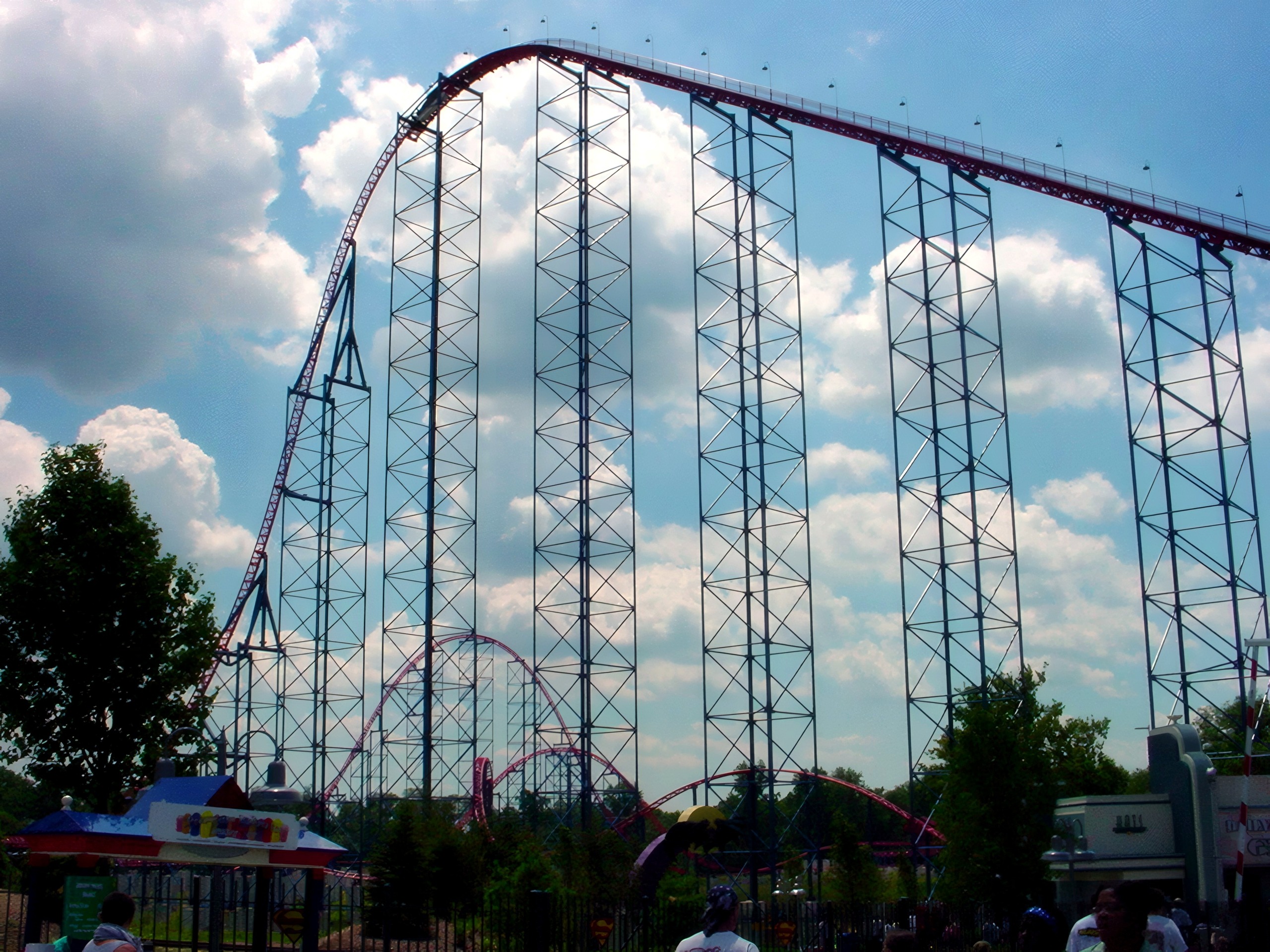 Superman: Ride of Steel's 200-foot lift hill against the sky at Six Flags America, July 2001