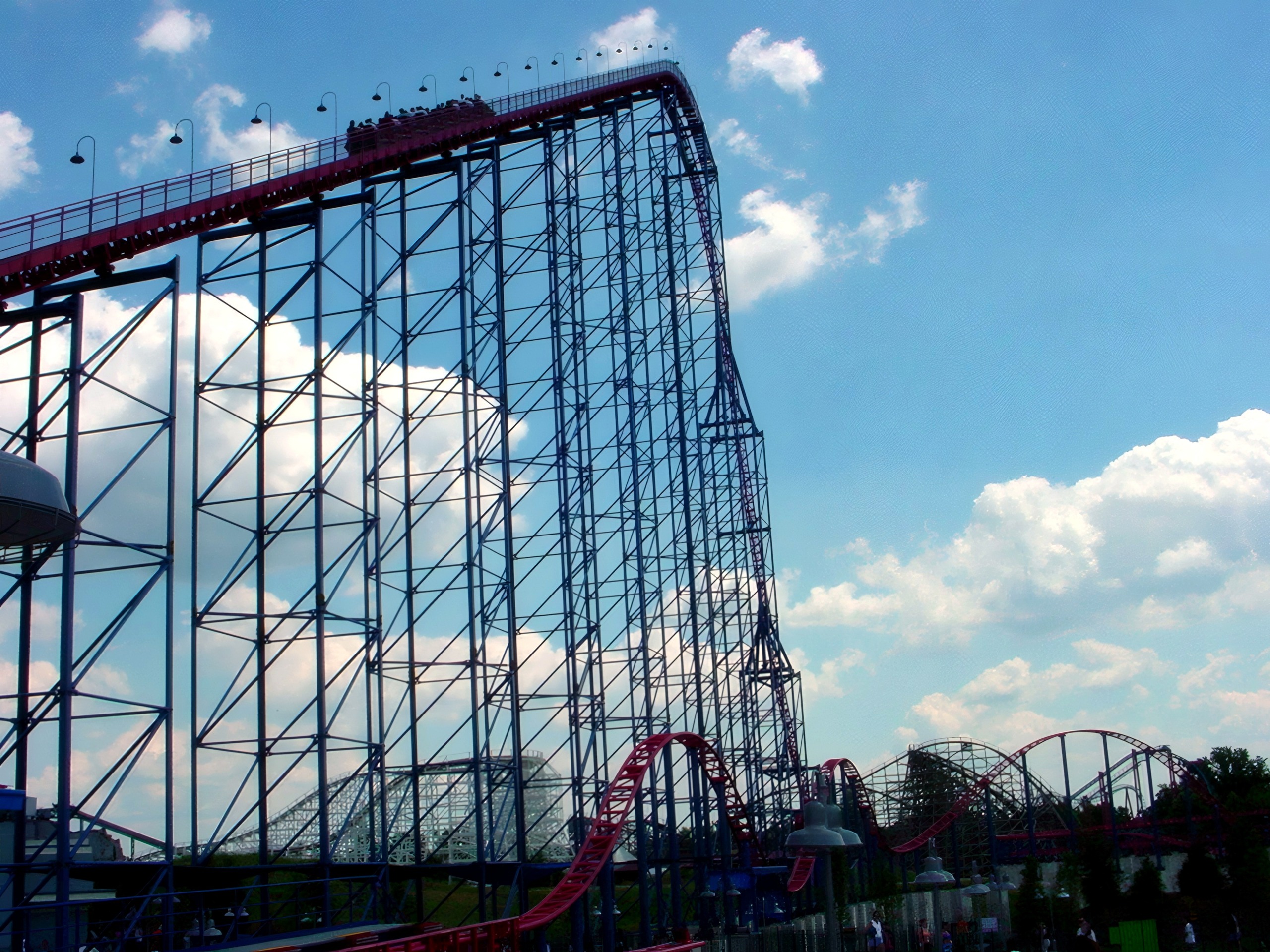A Superman: Ride of Steel train at the top of the lift hill at Six Flags America, July 2001