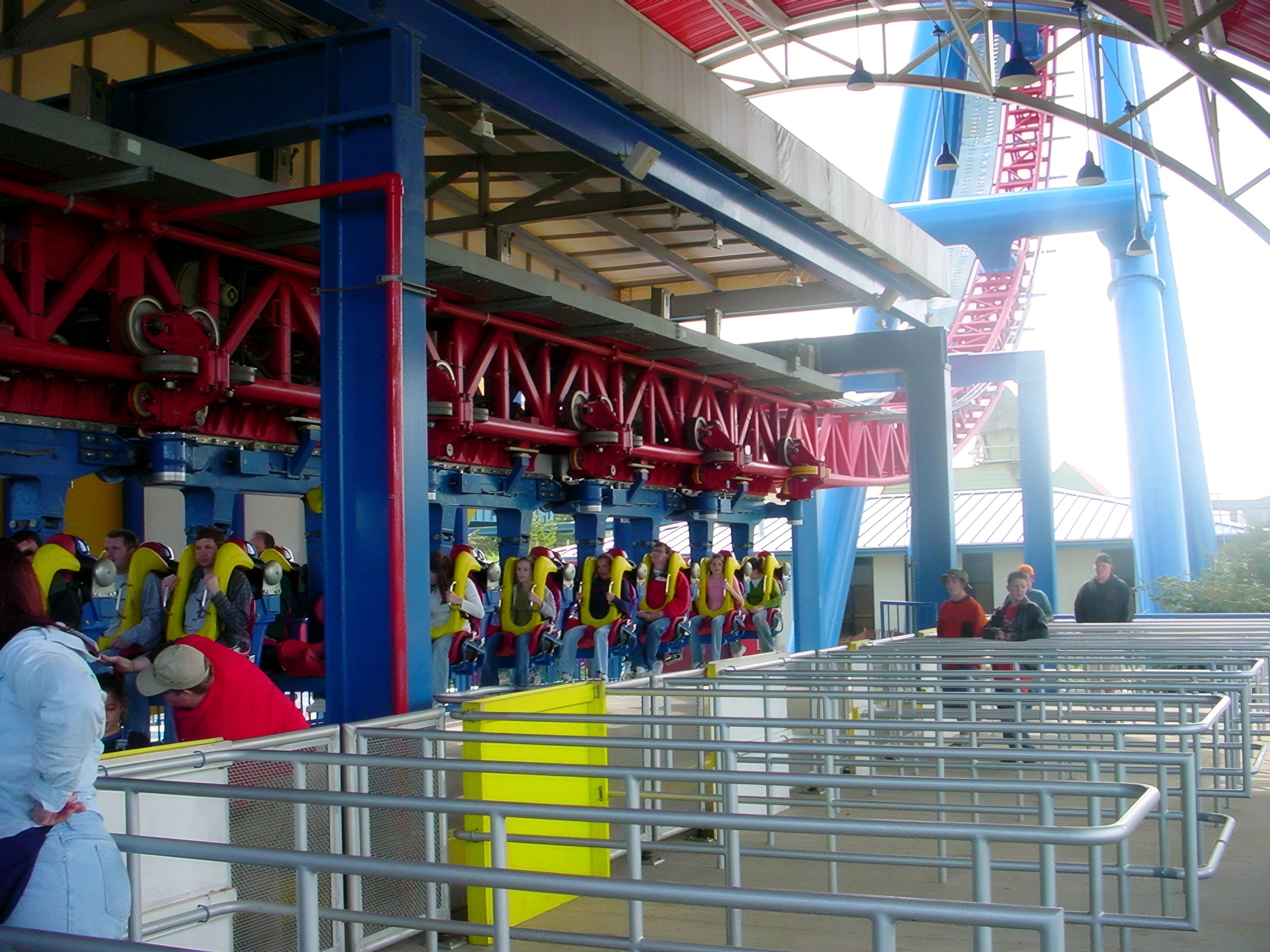 Riders loading in the Superman: Ultimate Escape station, May 2002