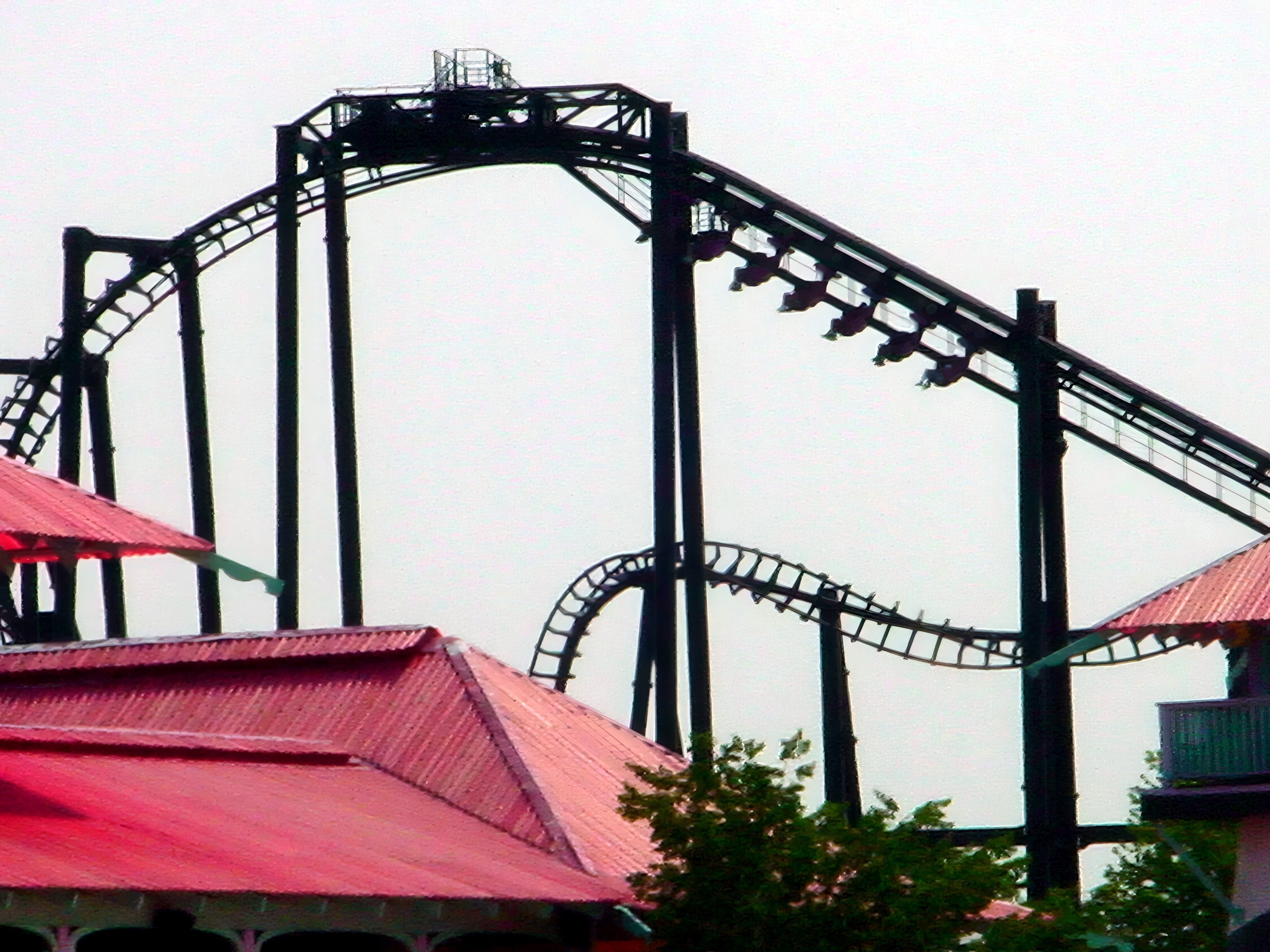 Black coaster track and lift hill close-up, no train, T2, July 2002