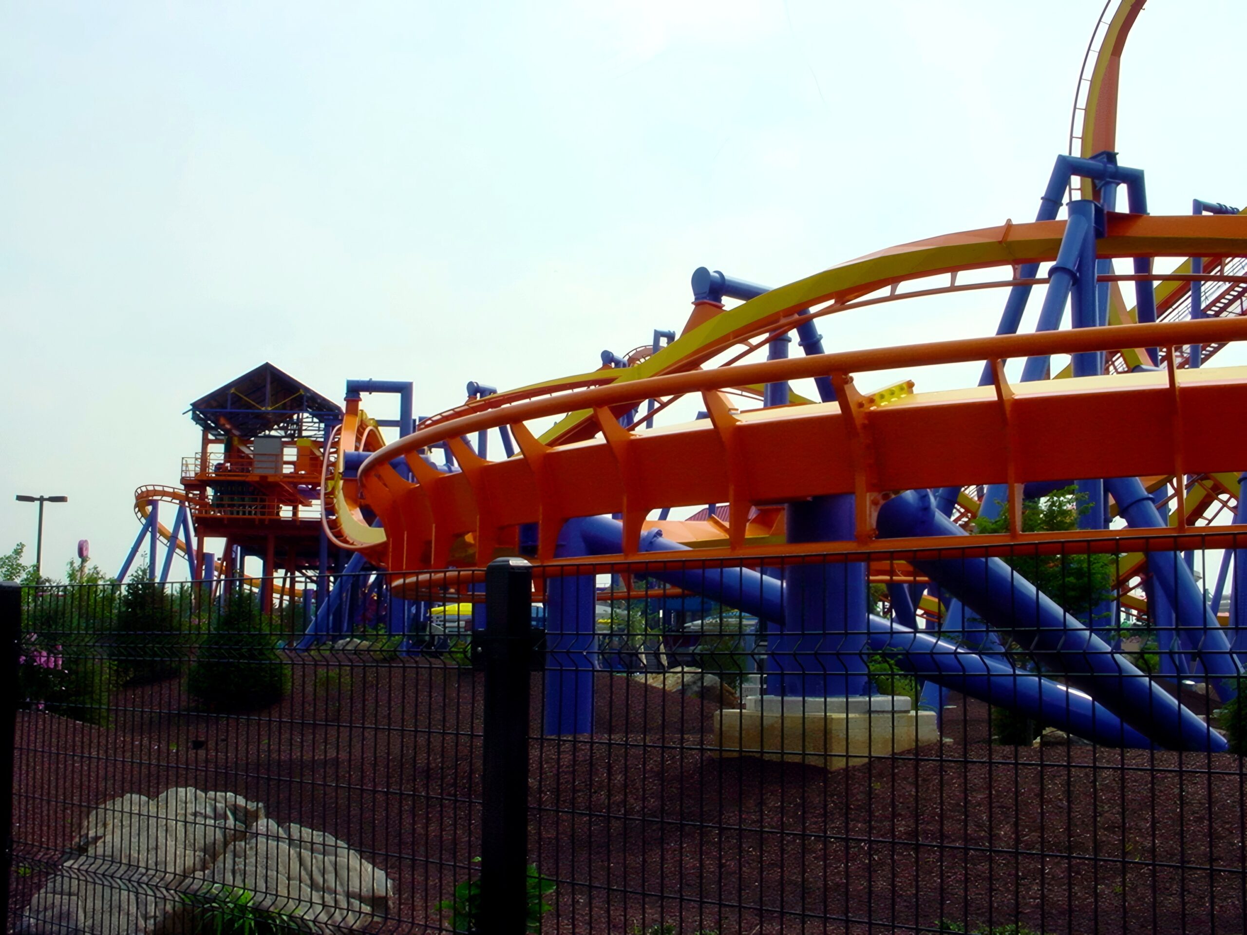 Talon's track beside the station building, July 2001