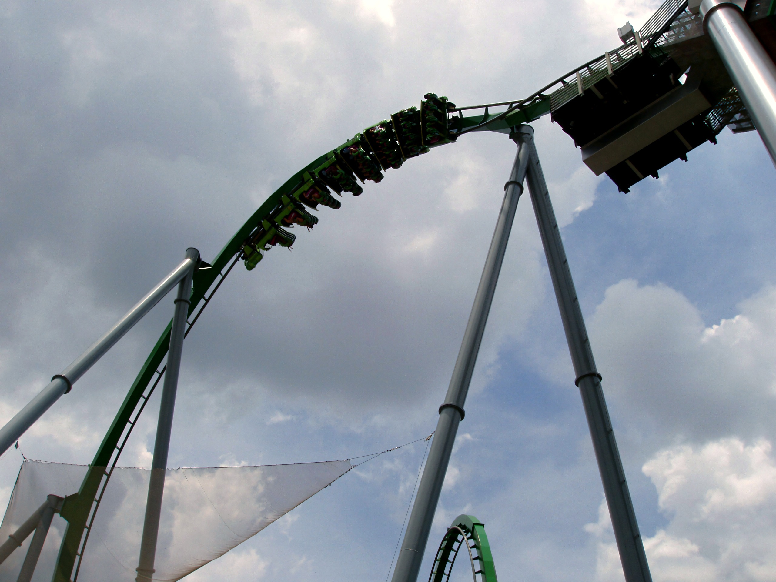 Train rolling through the zero-g roll after the launch, The Incredible Hulk Coaster, July 2006
