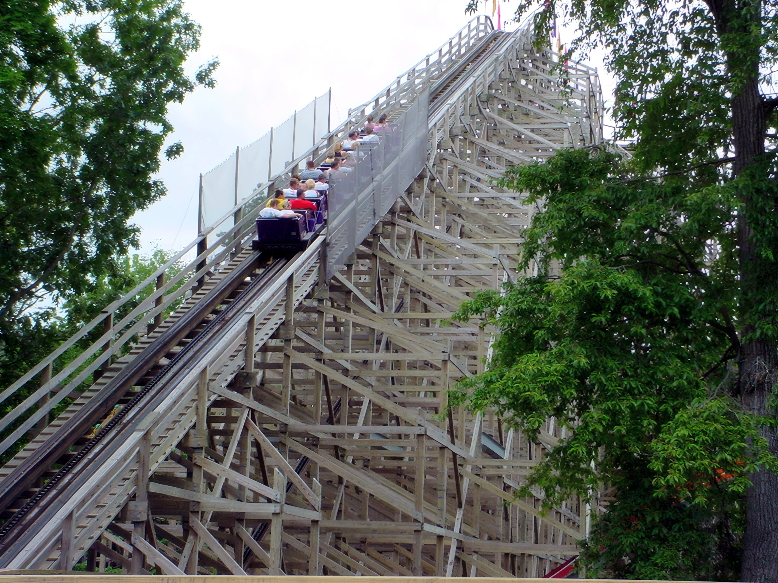 A Legend train on the steep lift hill, July 2002