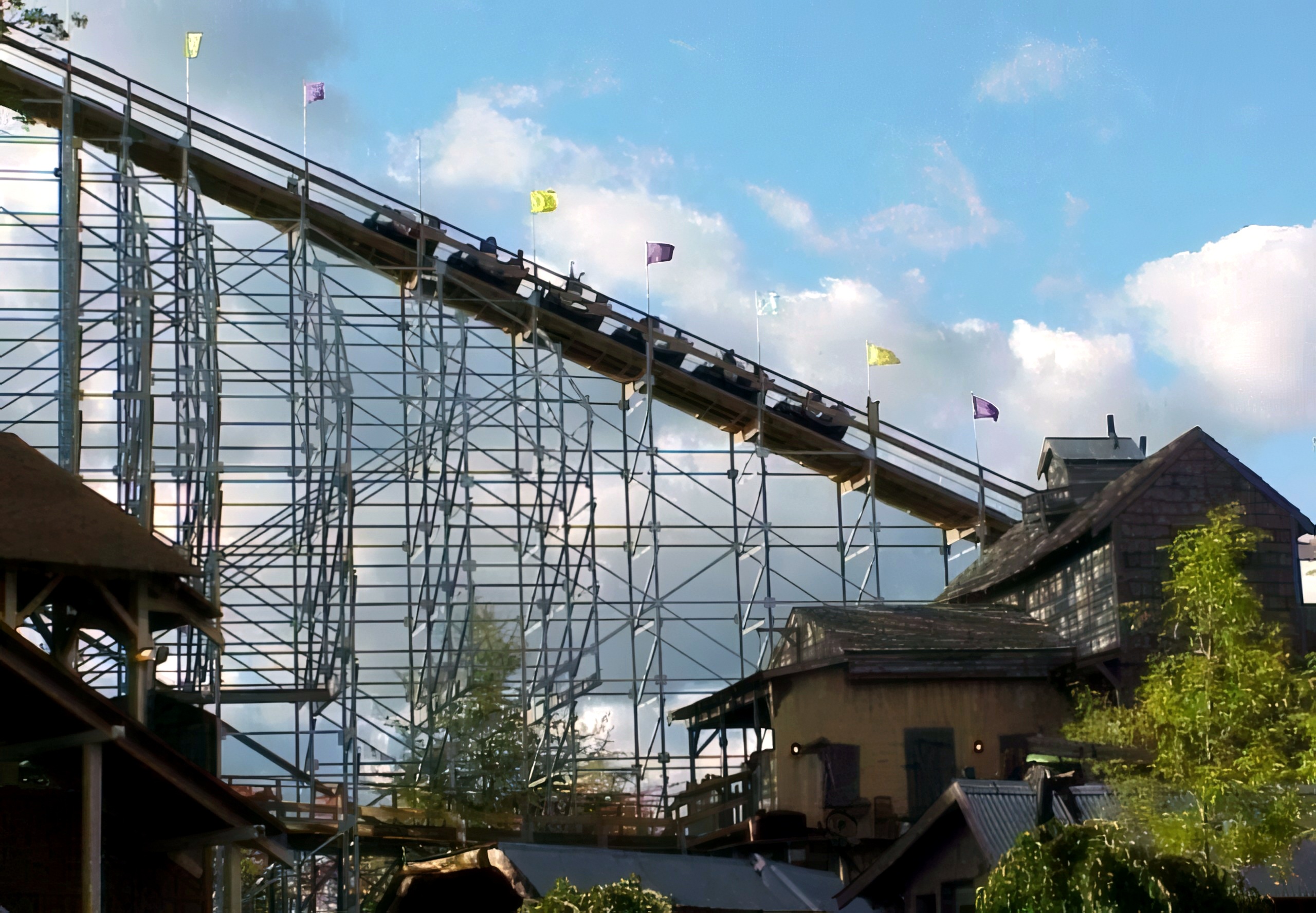 A Villain train beside the mine-themed station at Geauga Lake, May 2000