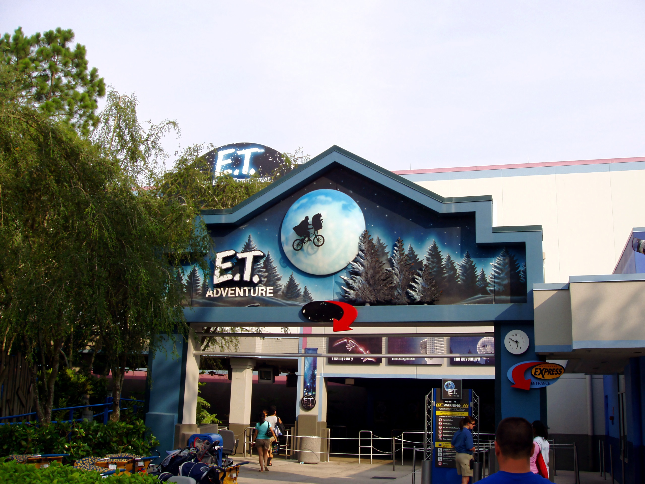 E.T. Adventure entrance building, Universal Studios Florida, June 2006