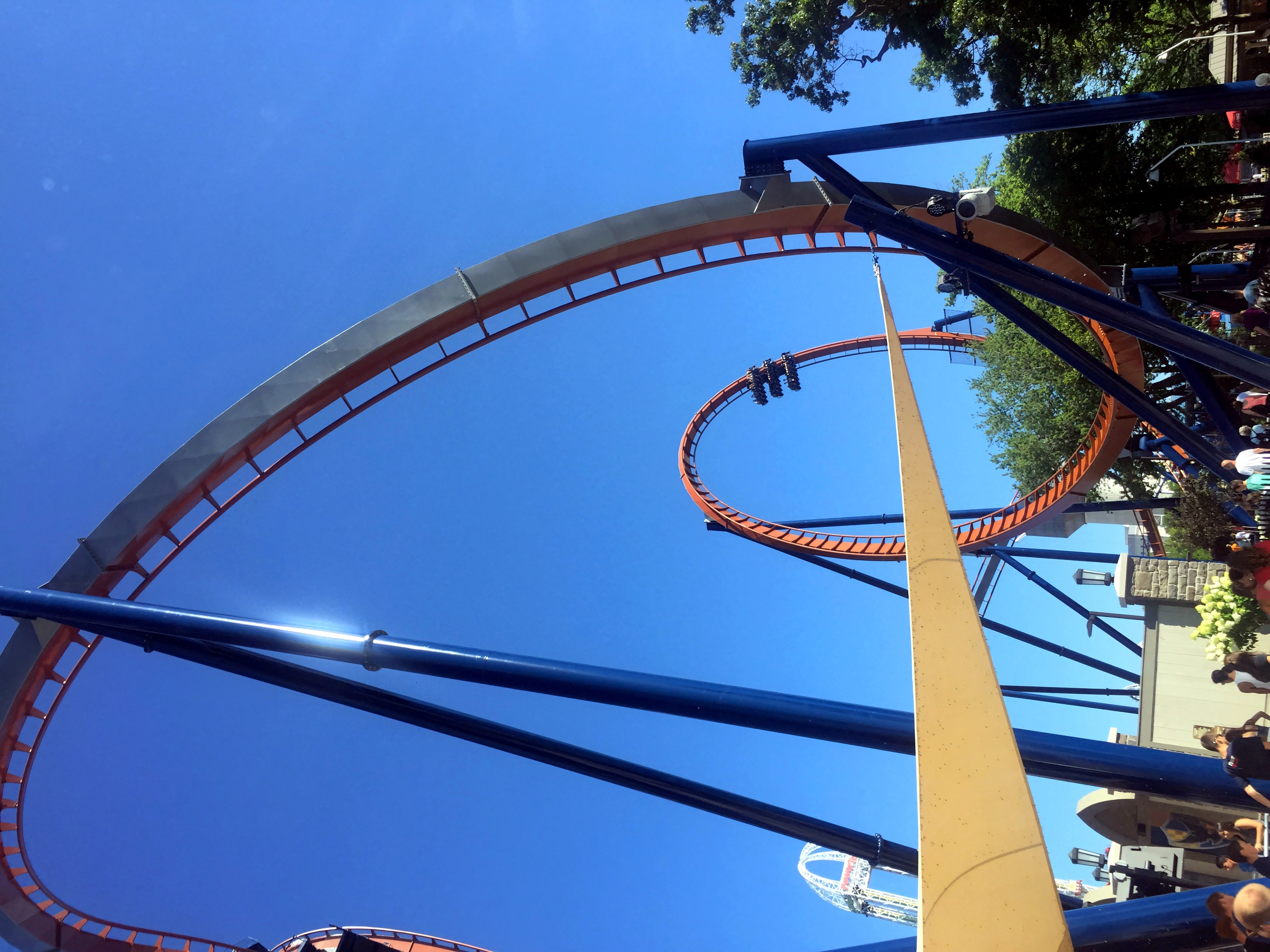 Raptor loop with queue shade sail and station wall, Valravn, July 2016