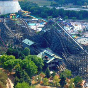 Viper's wooden layout seen from above Six Flags Great America, August 2005